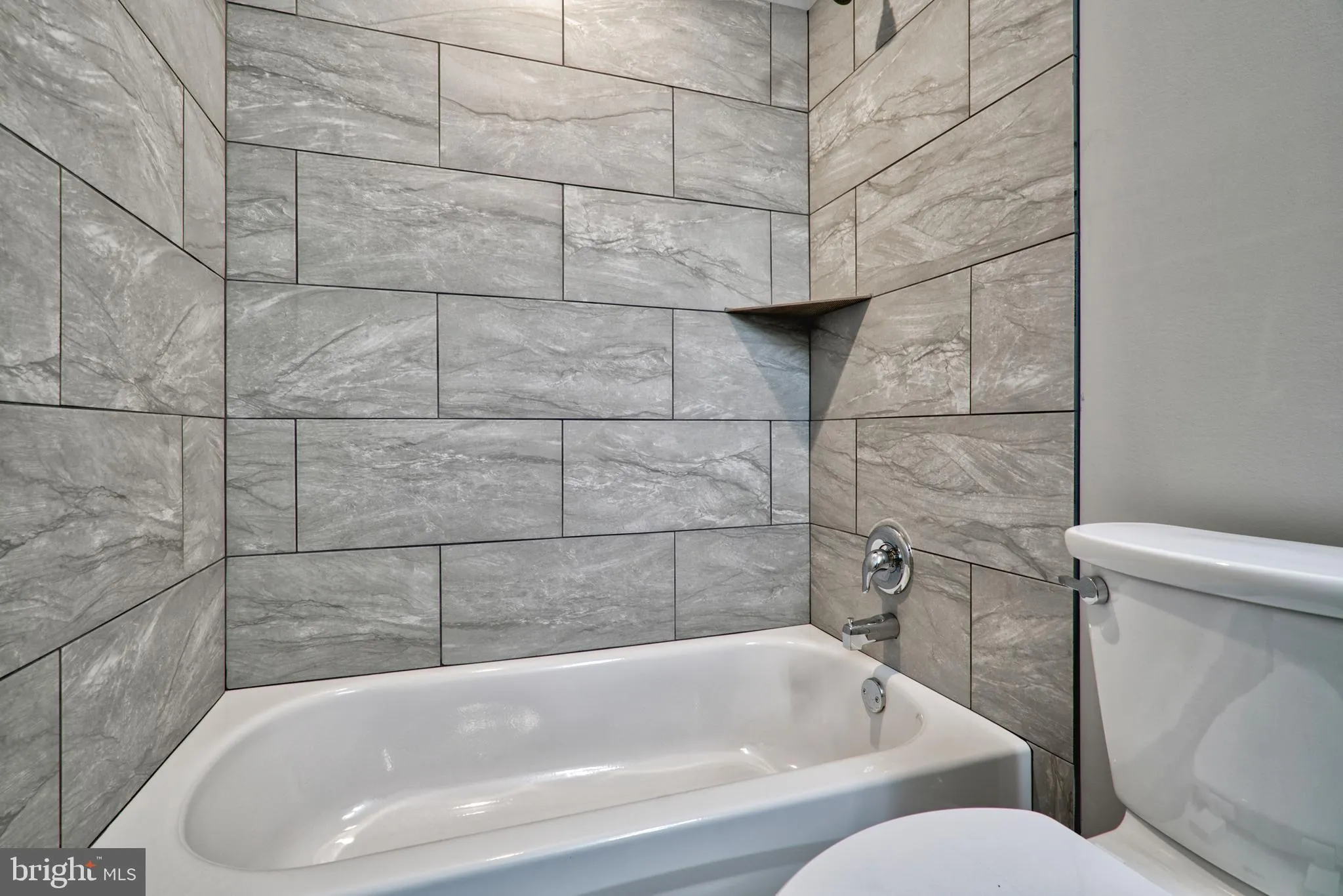 Baltimore, Maryland 21224, United States, 4 Bedrooms Bedrooms, ,3 BathroomsBathrooms,Residential,Coming Soon,194925