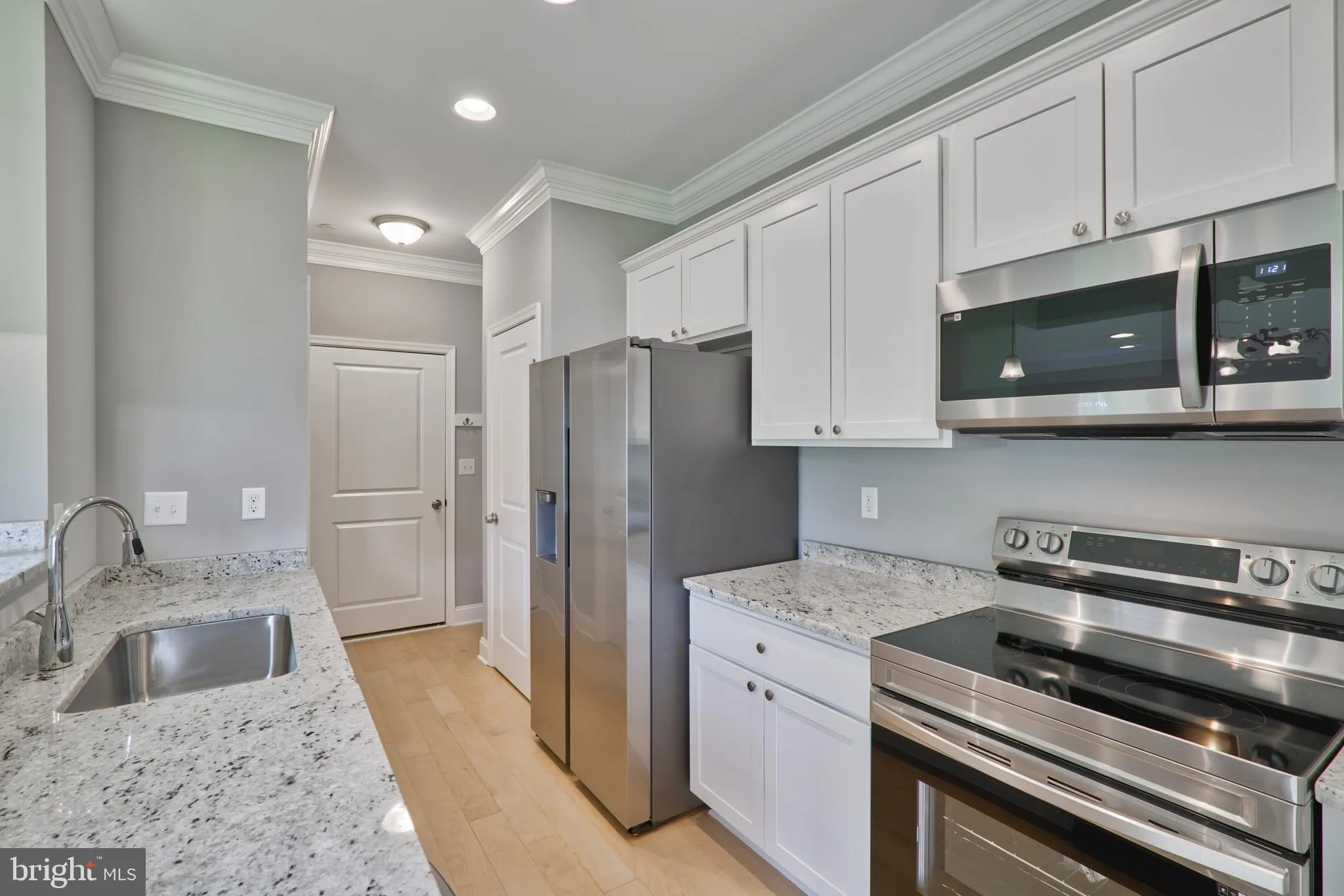 Baltimore, Maryland 21224, United States, 4 Bedrooms Bedrooms, ,3 BathroomsBathrooms,Residential,Coming Soon,194925