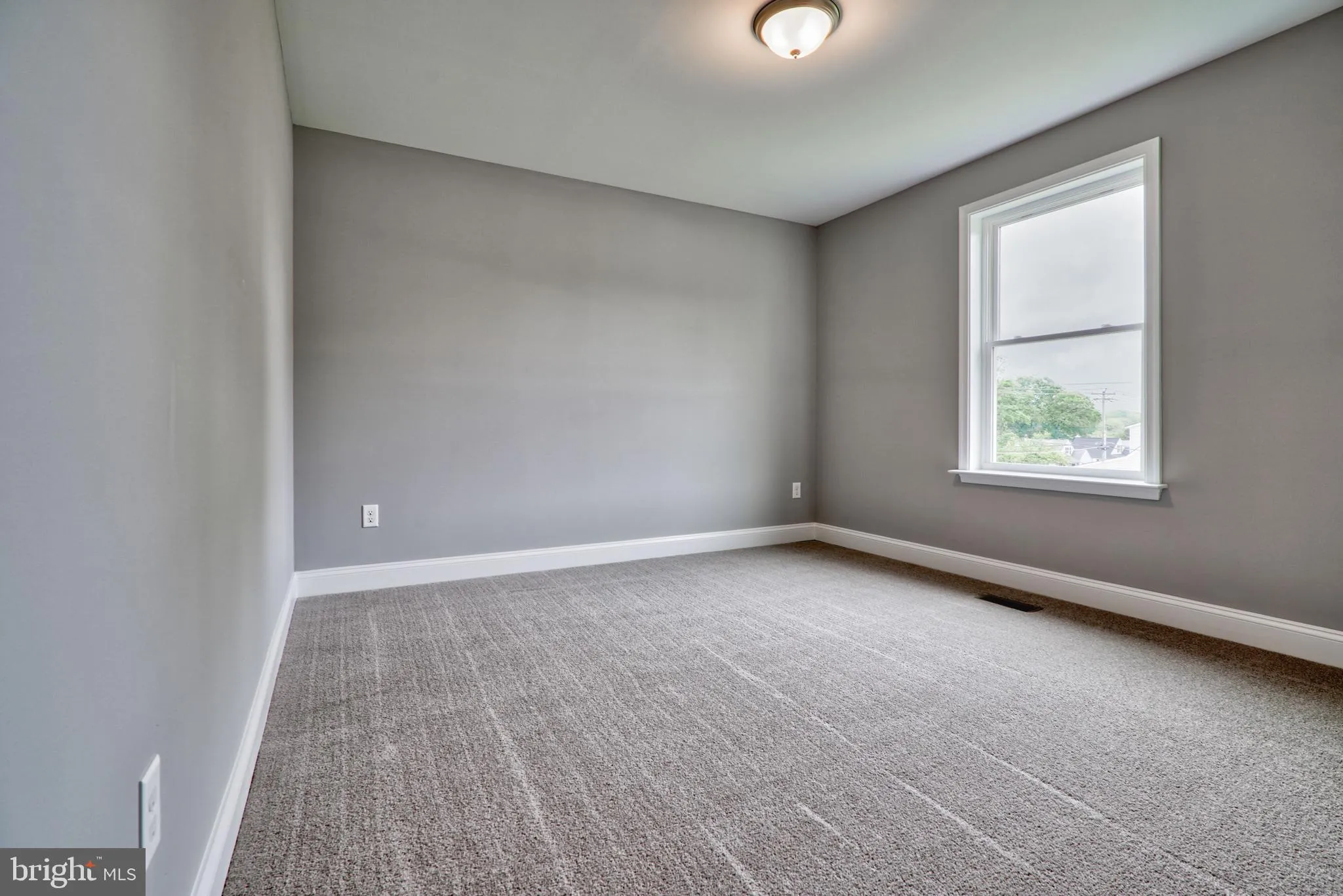 Baltimore, Maryland 21224, United States, 4 Bedrooms Bedrooms, ,3 BathroomsBathrooms,Residential,Coming Soon,194925