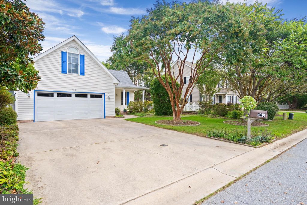 Photo of 305 Seagull Drive, LEWES, DE 19958 (MLS # DESU2092584)