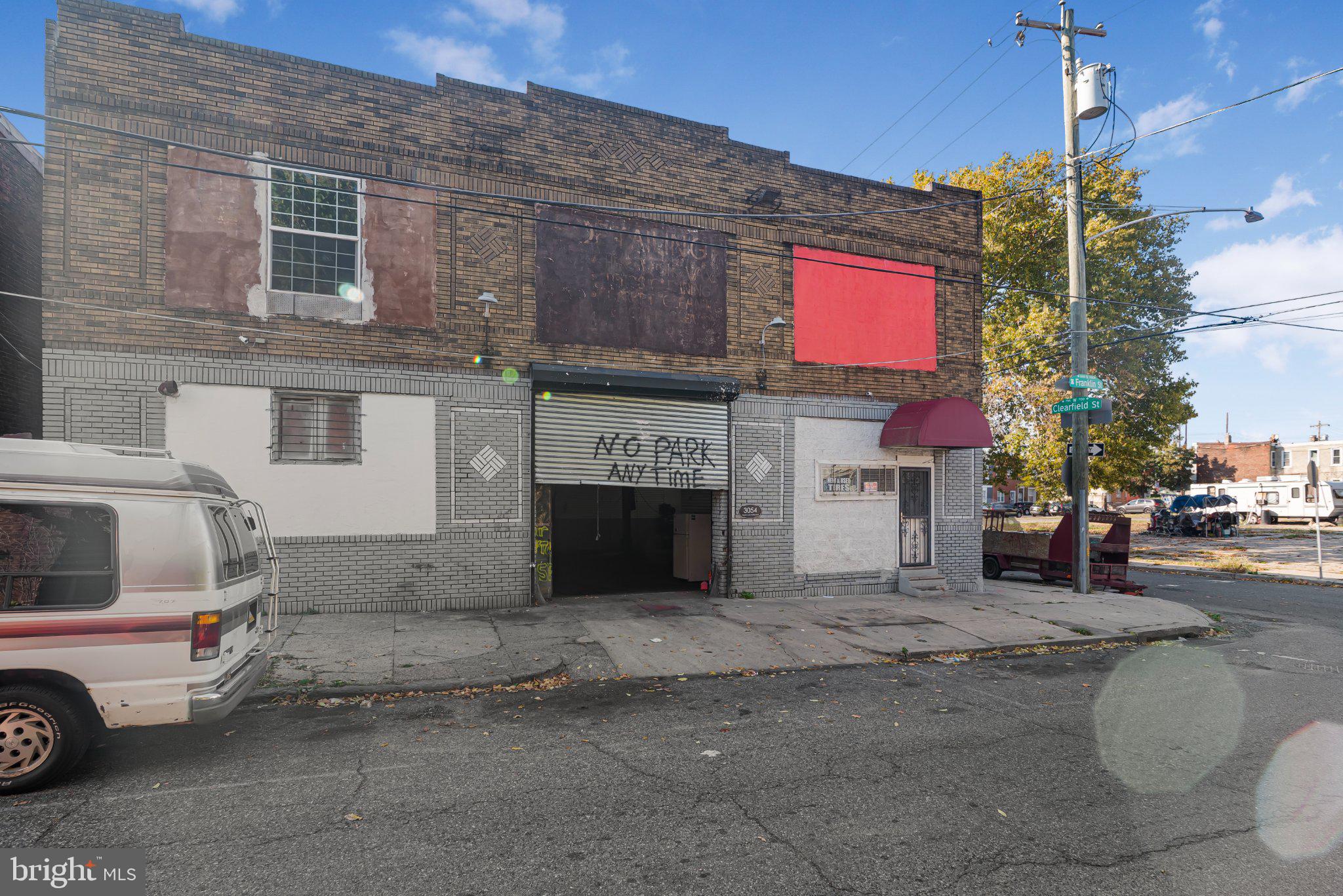 3054 N FRANKLIN STREET