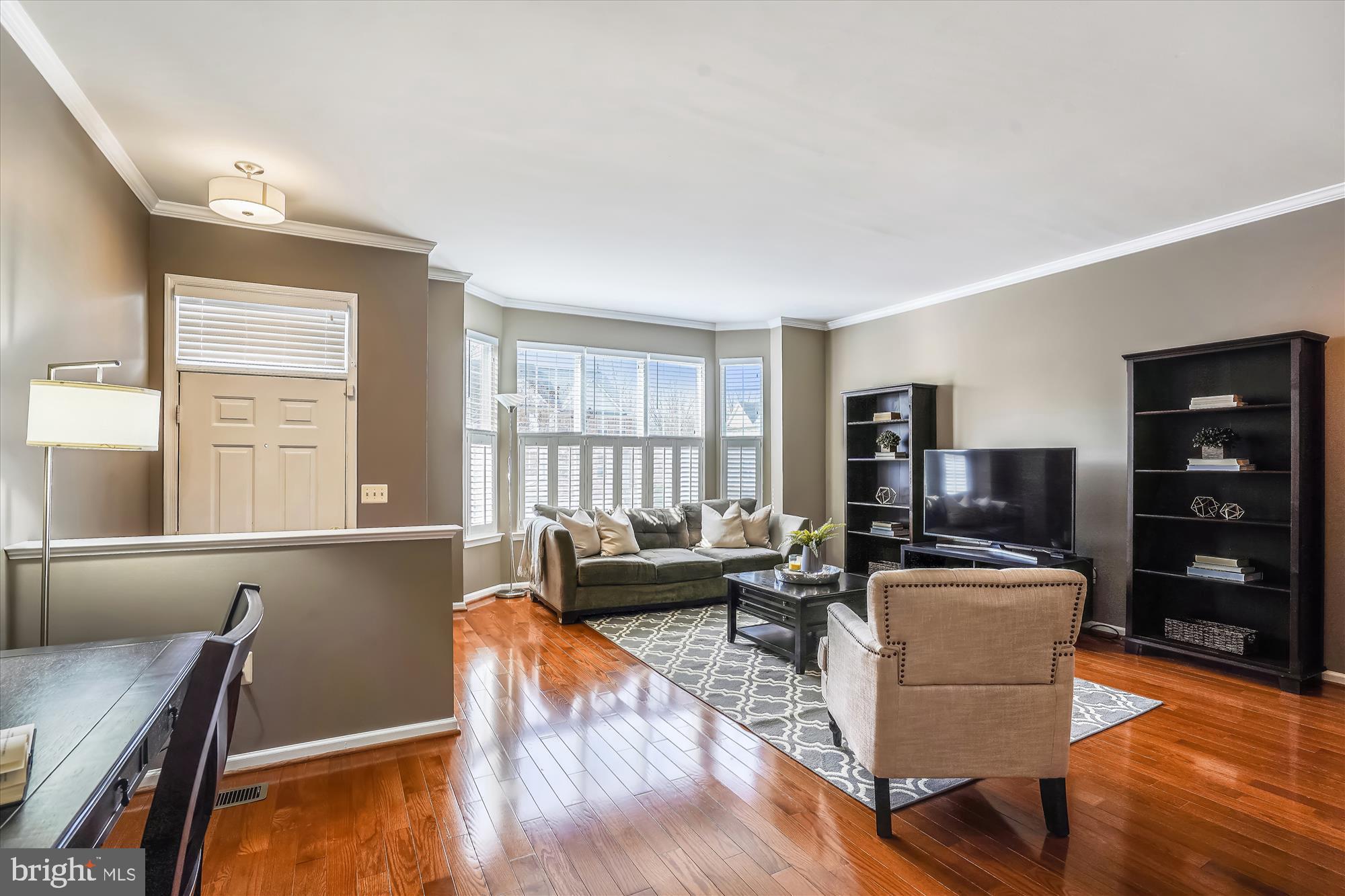 ISLAND CREEK - Residential