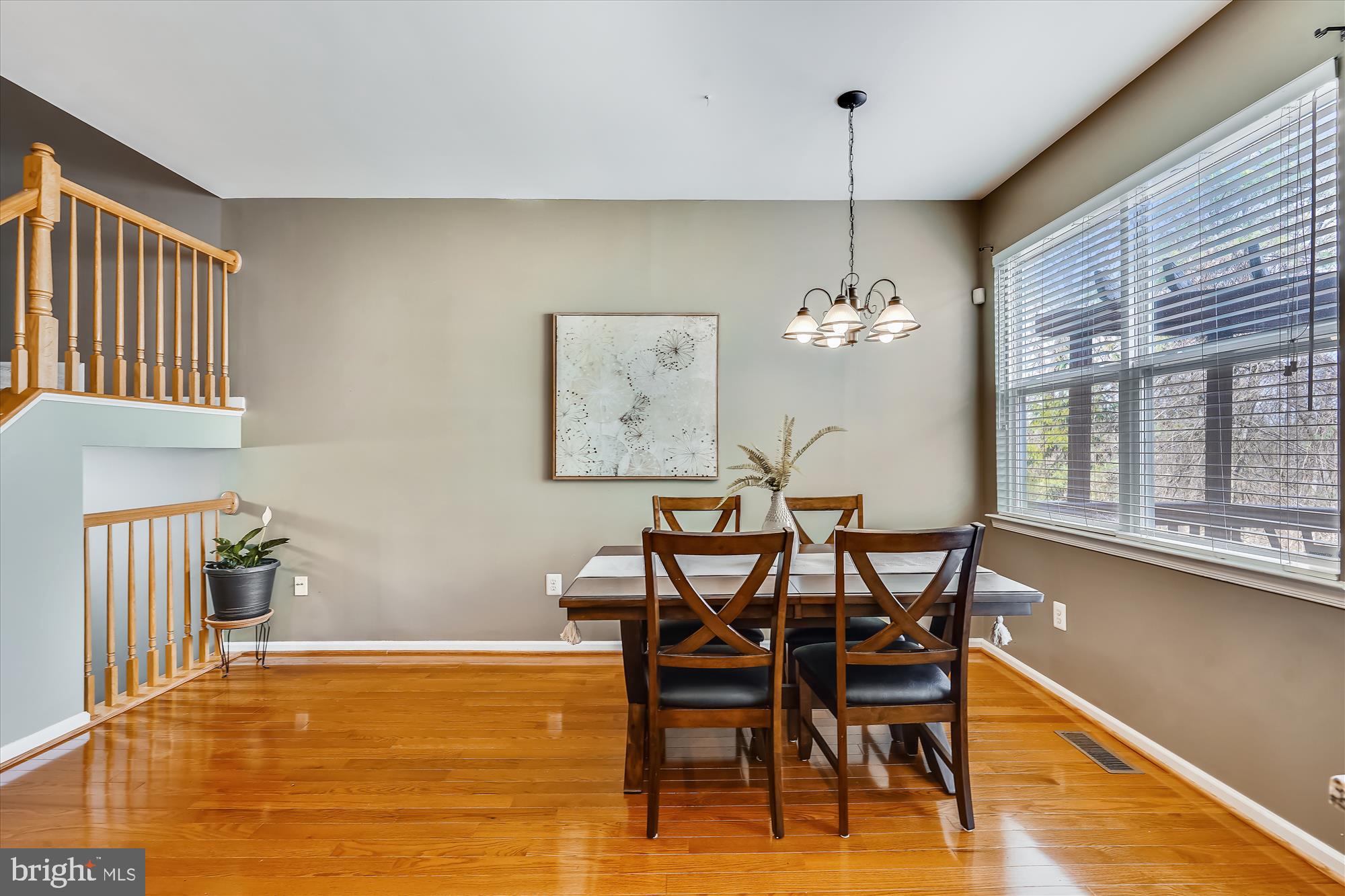 ISLAND CREEK - Residential