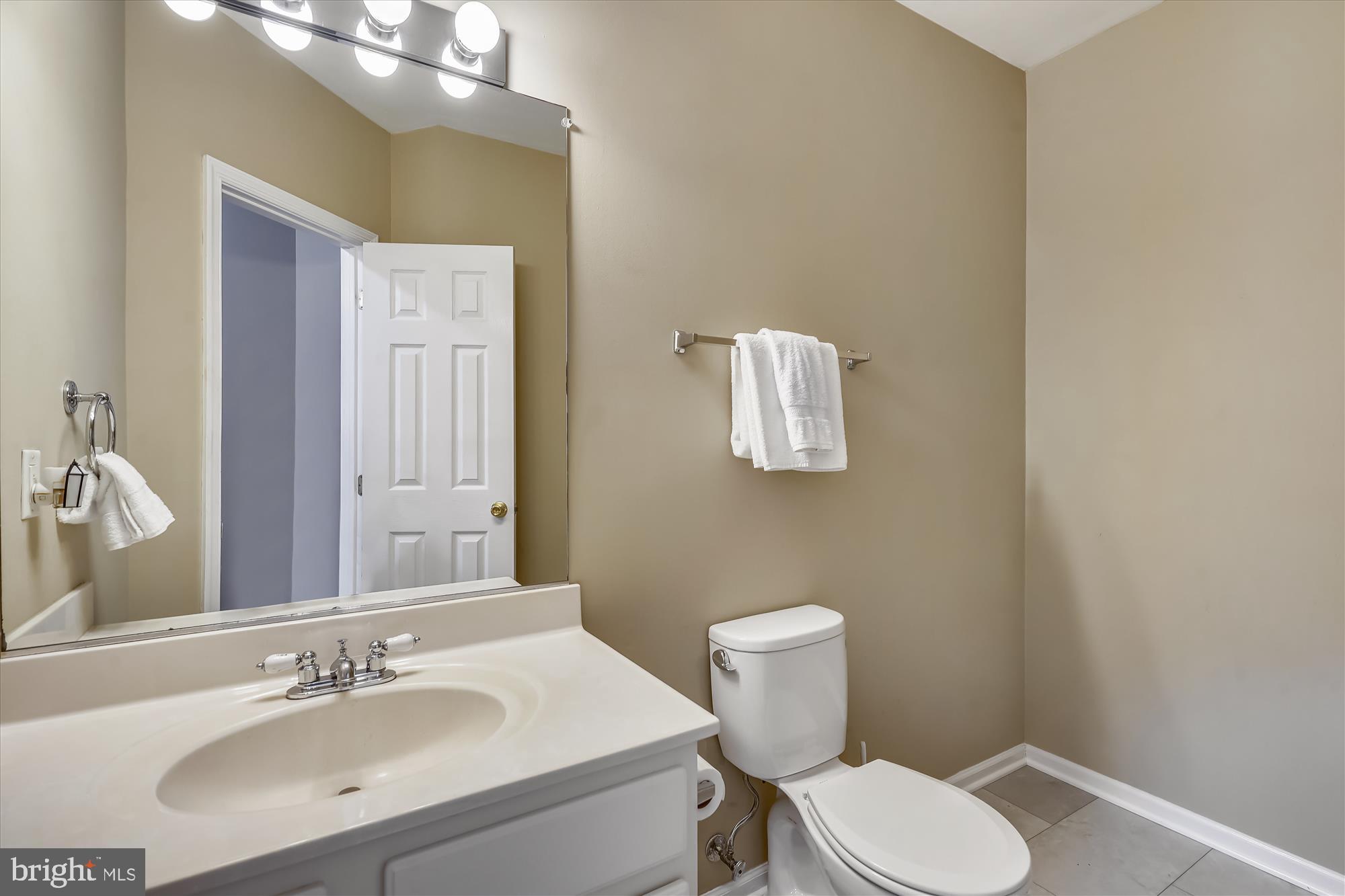 ISLAND CREEK - Residential