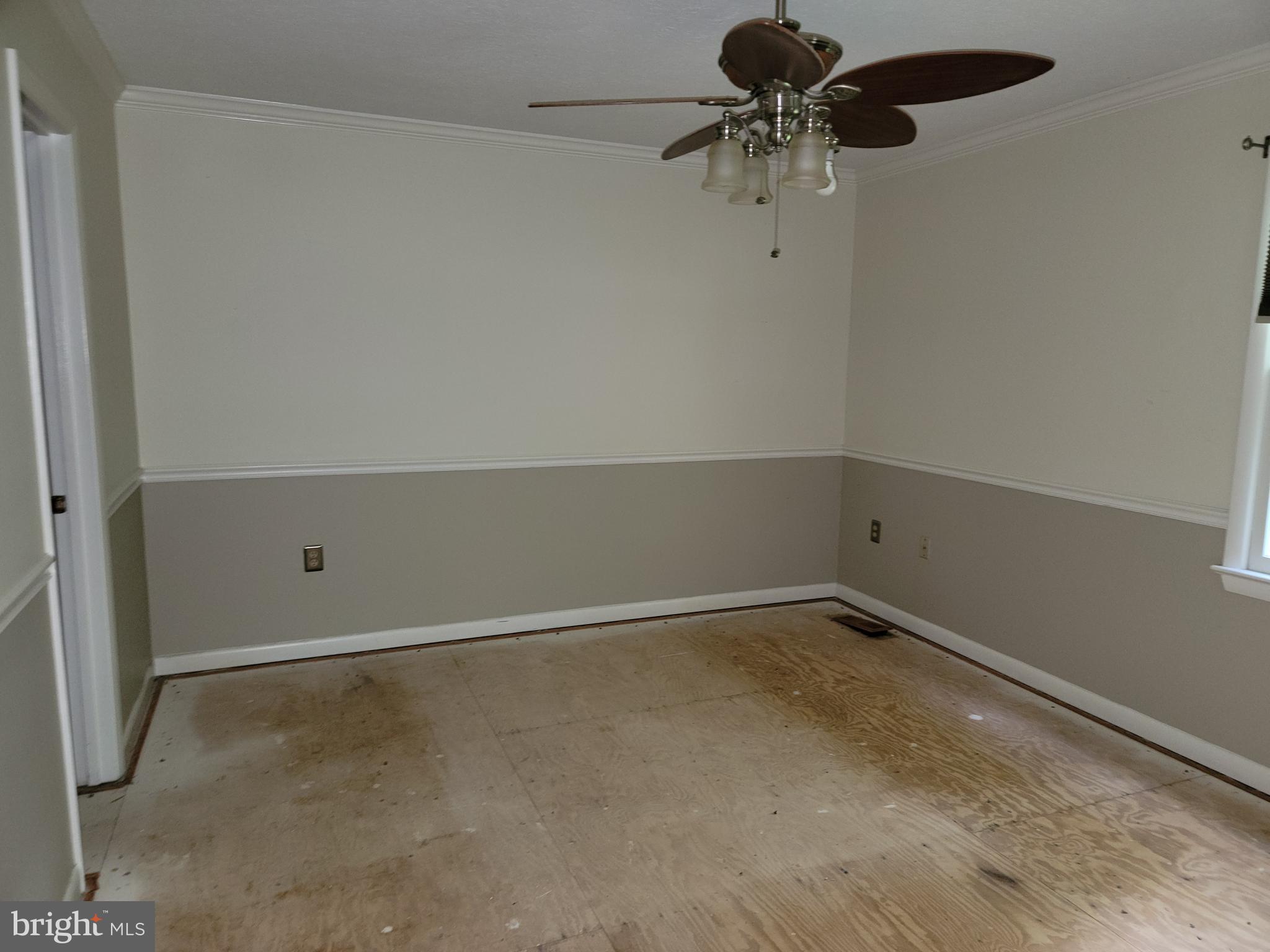 BEVERLY ESTATES - Residential