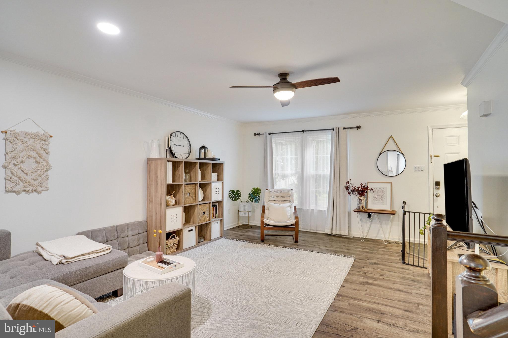 5865 WESTWATER COURT