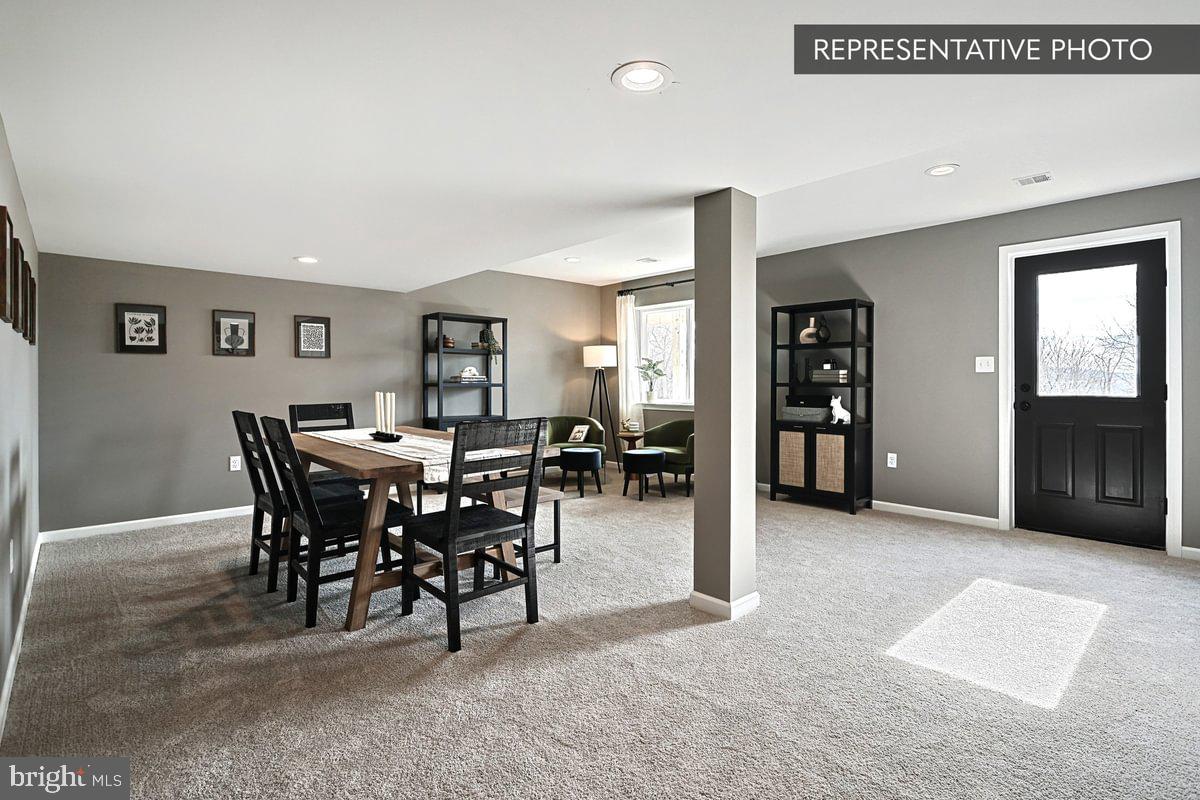 DEERFIELD ESTATES - Residential