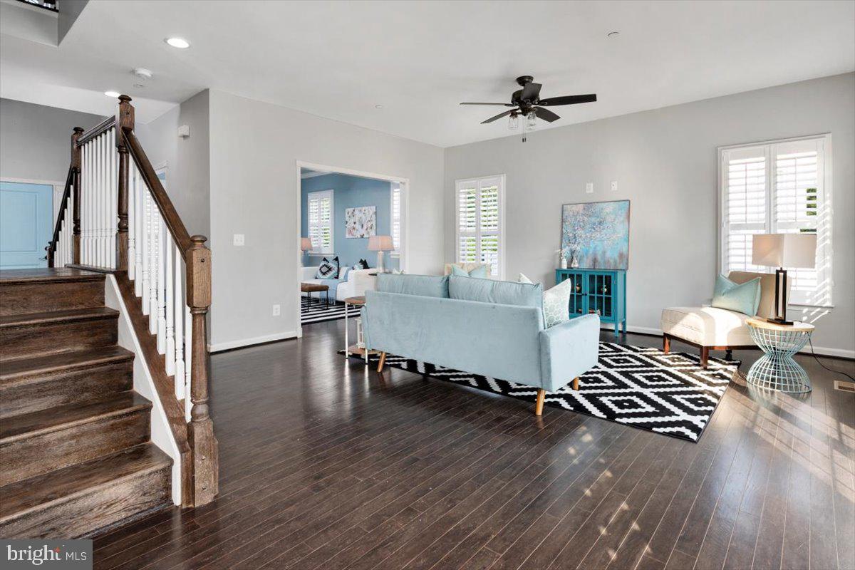 NORTH BROOK - Residential