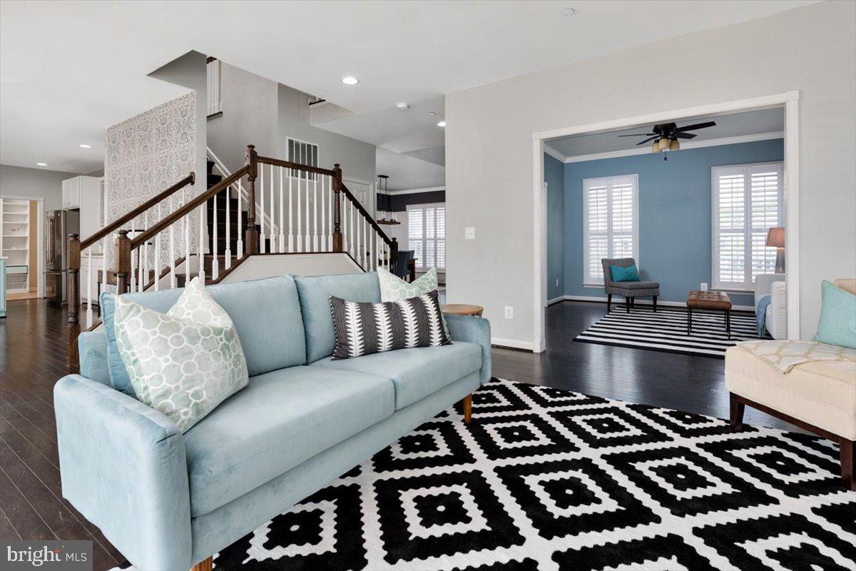 NORTH BROOK - Residential