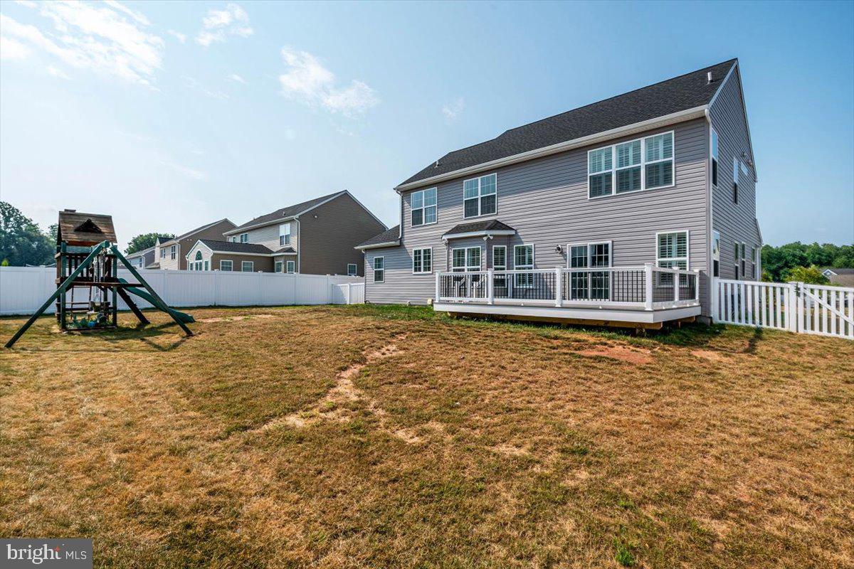 NORTH BROOK - Residential