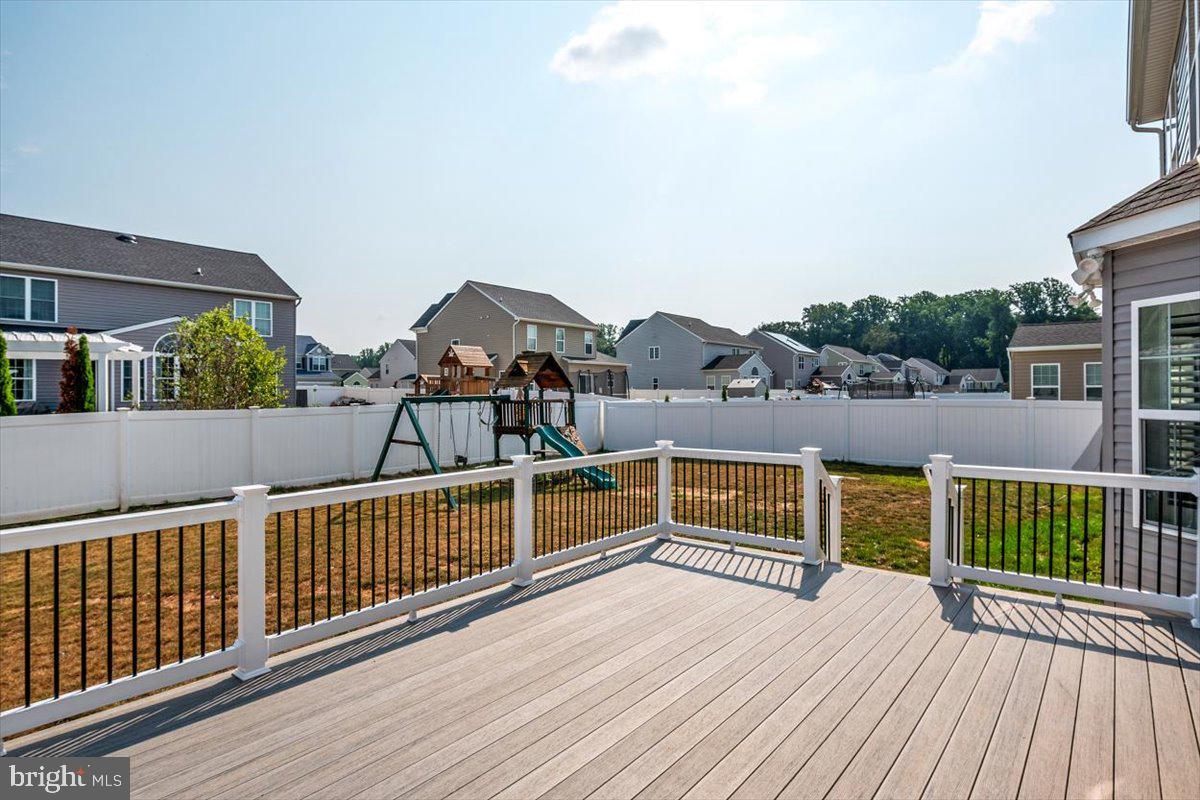 NORTH BROOK - Residential