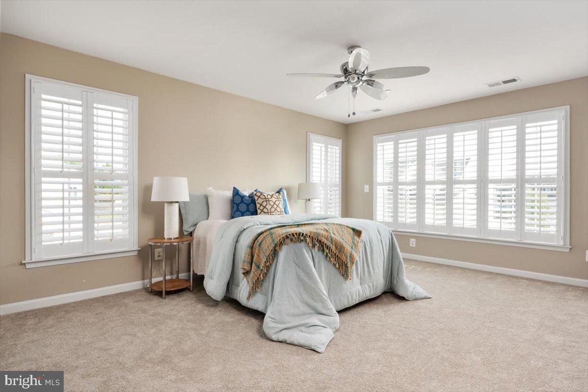 NORTH BROOK - Residential