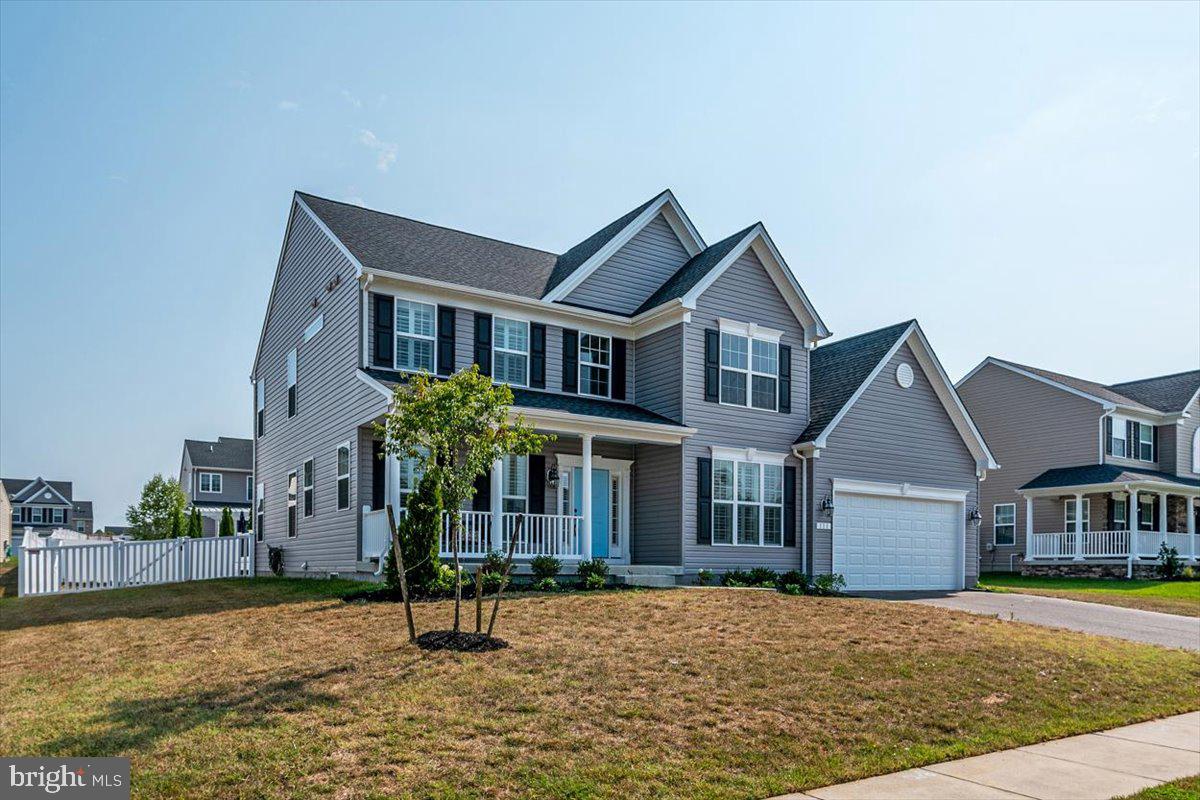 NORTH BROOK - Residential