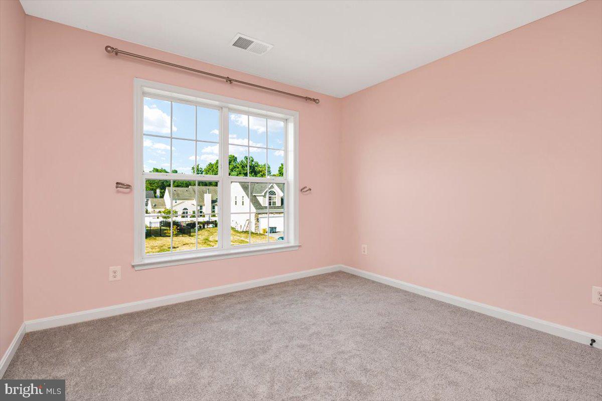 NORTH BROOK - Residential