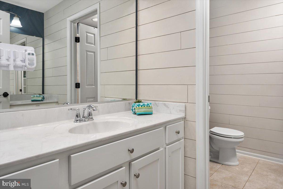 NORTH BROOK - Residential