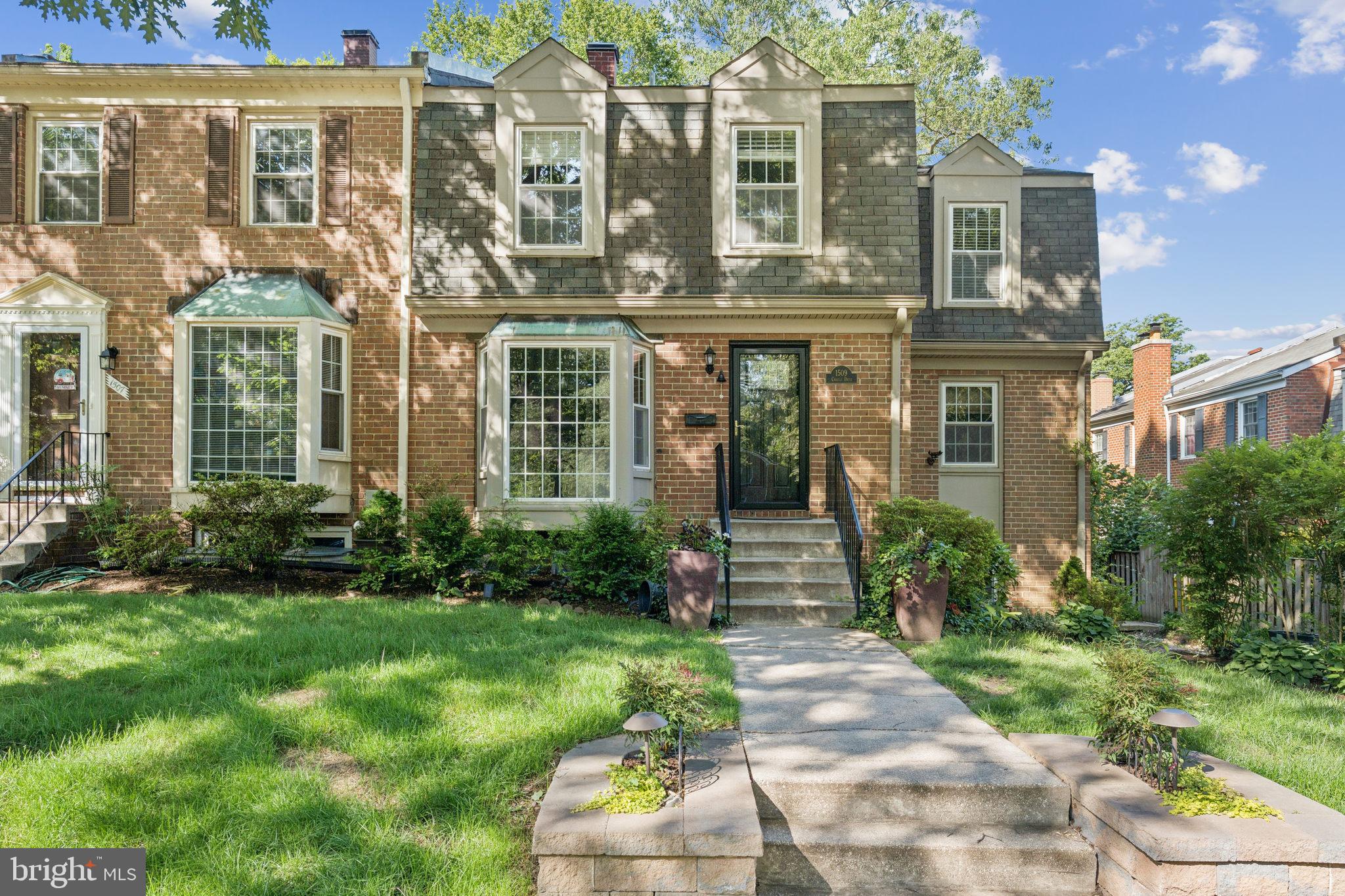 1509 CARLYLE DRIVE 152