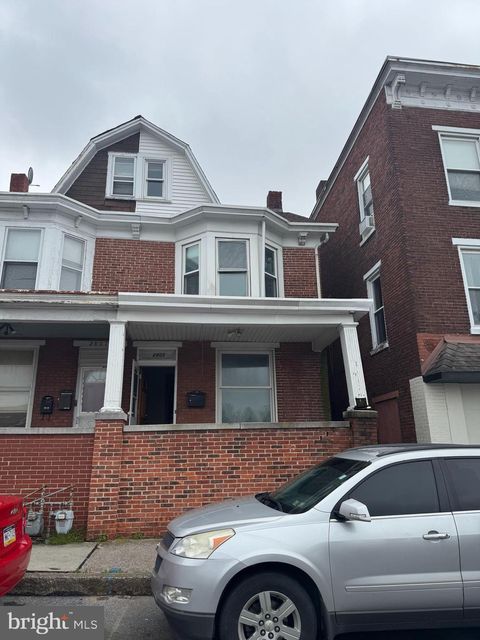 2805 PENBROOK AVENUE HARRISBURG PA 17103