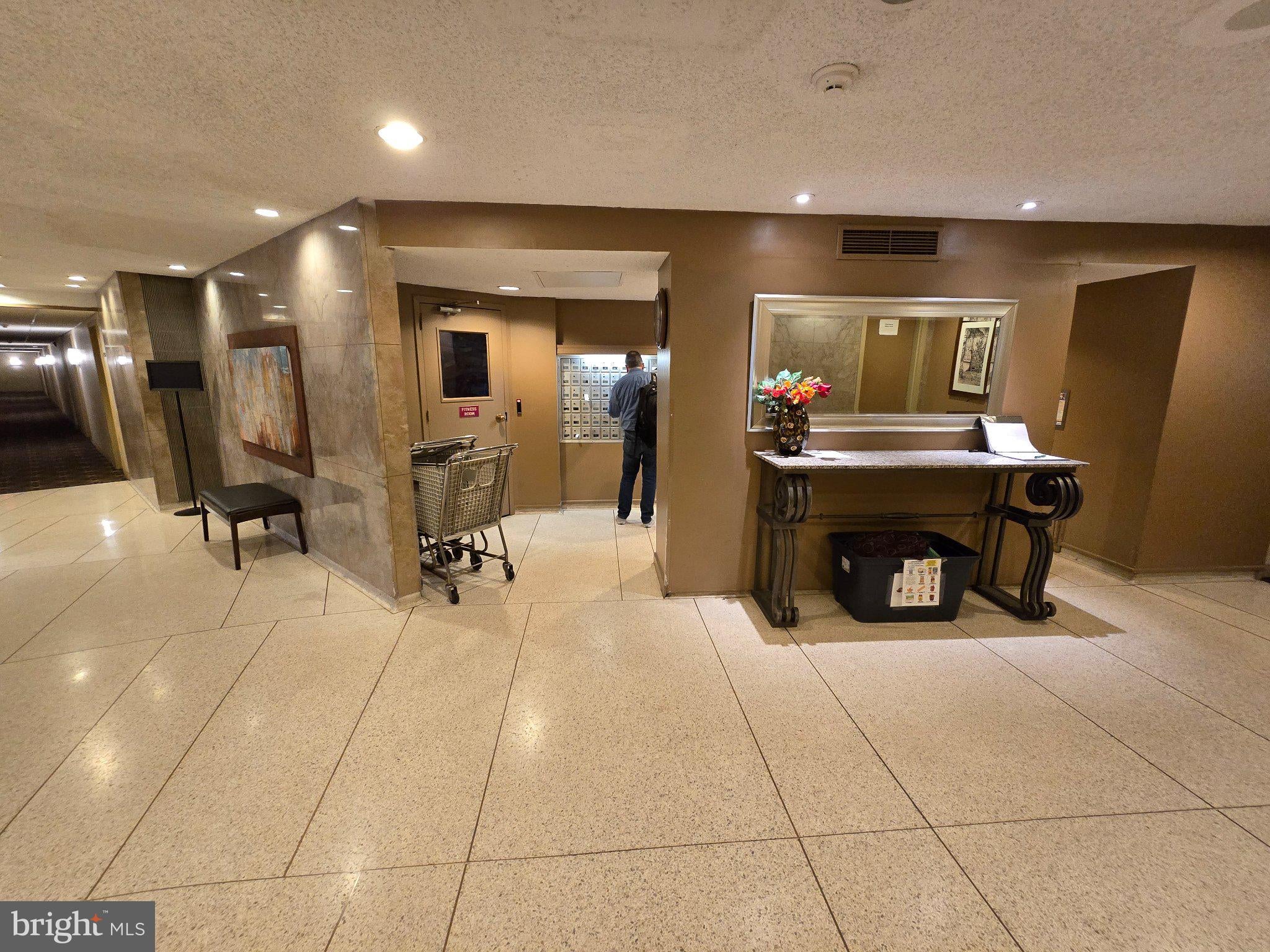 100 WEST AVENUE 213-S