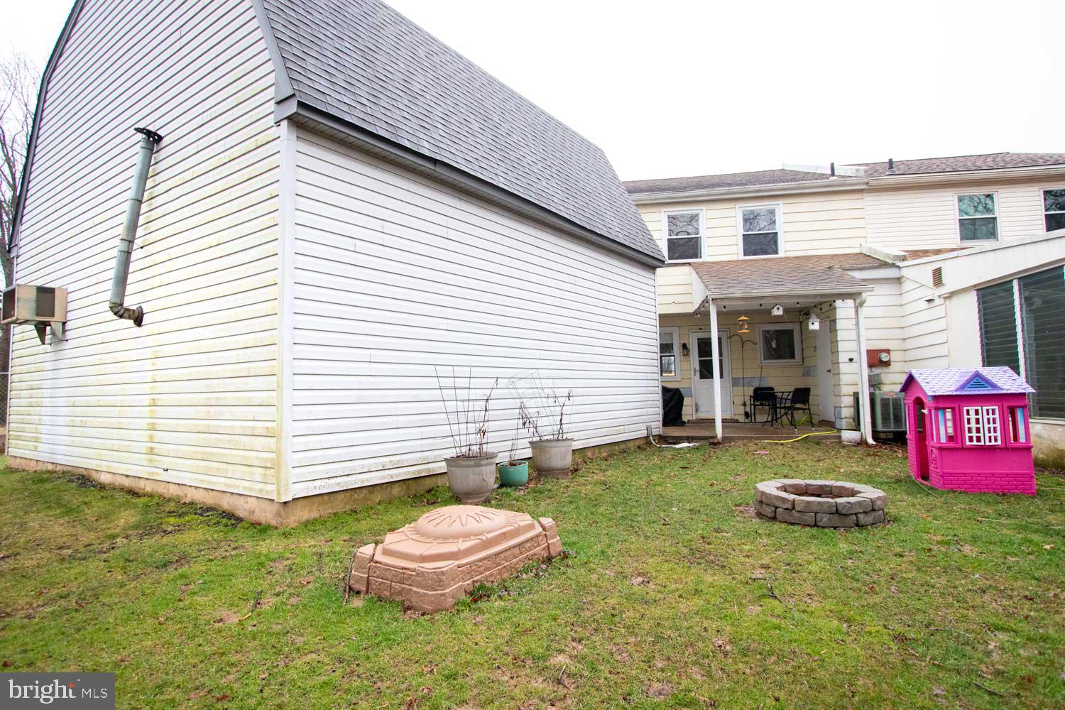 CEDAR GROVE ESTS - Residential