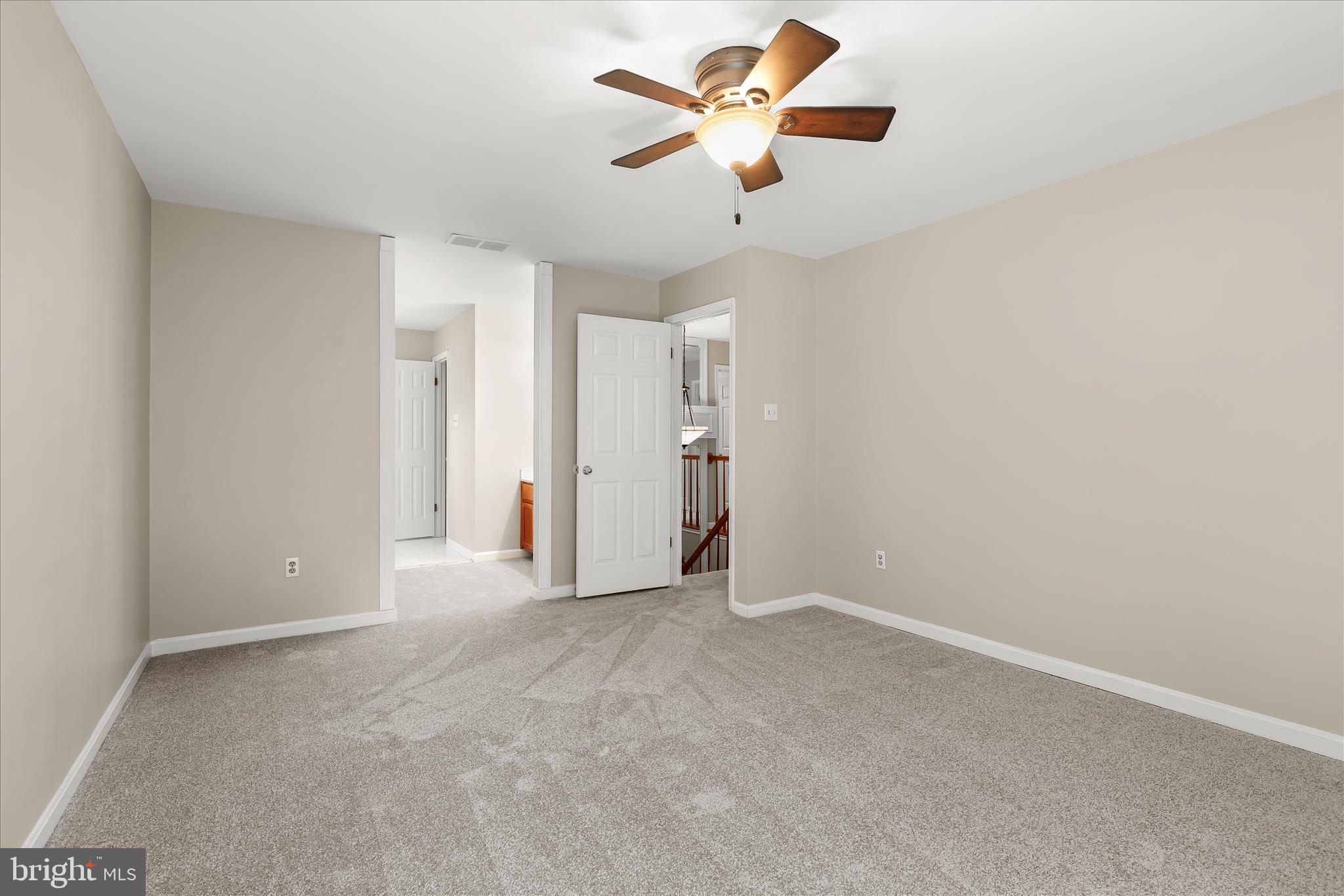 EVANS MEADOW - Residential
