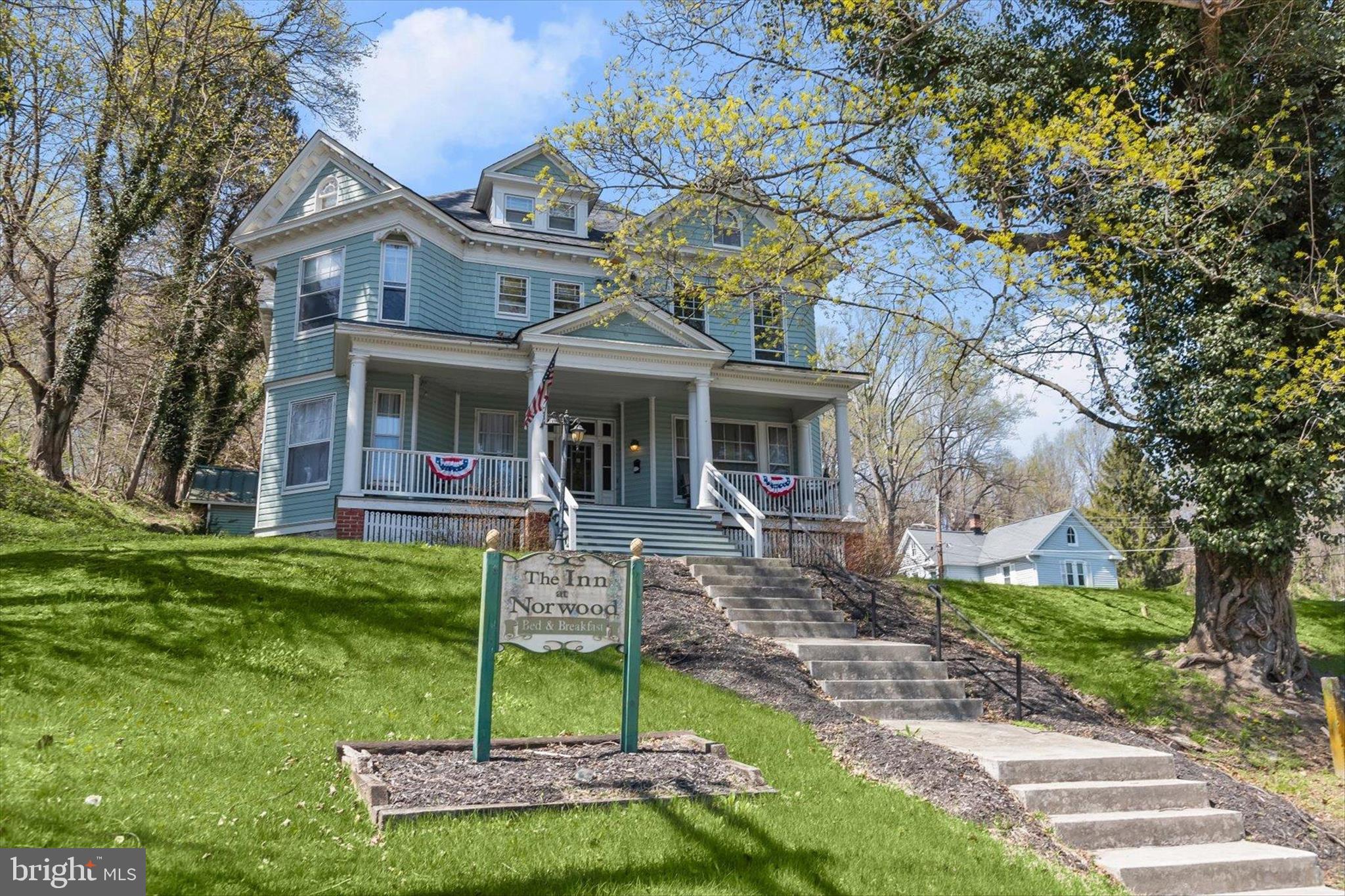 EVANS MEADOW - Residential