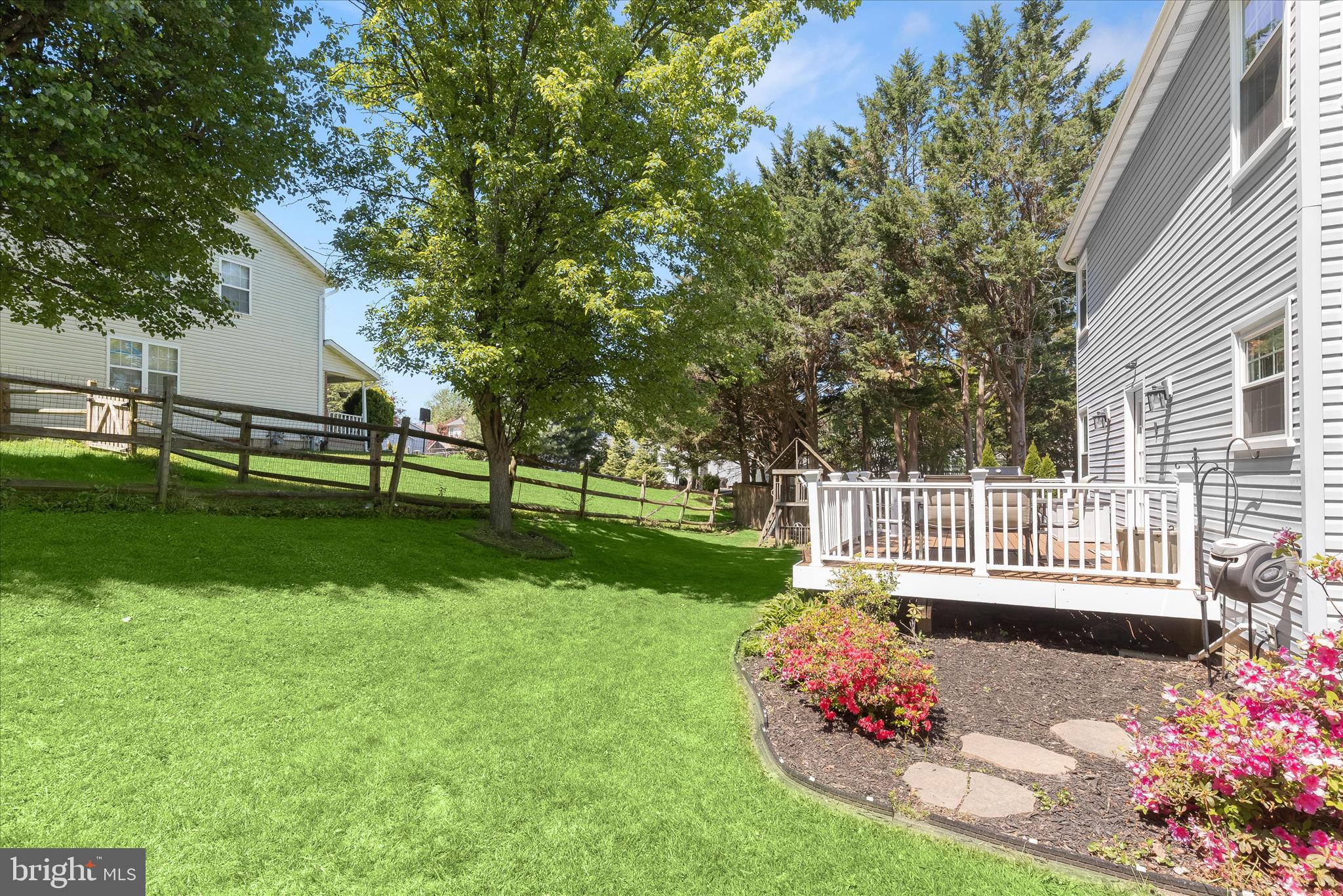 EVANS MEADOW - Residential