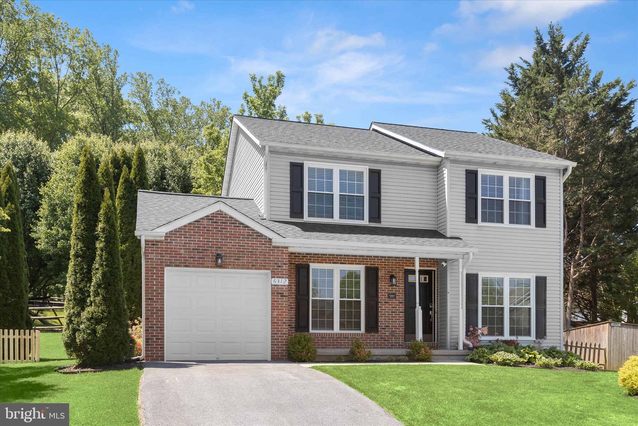EVANS MEADOW - Residential