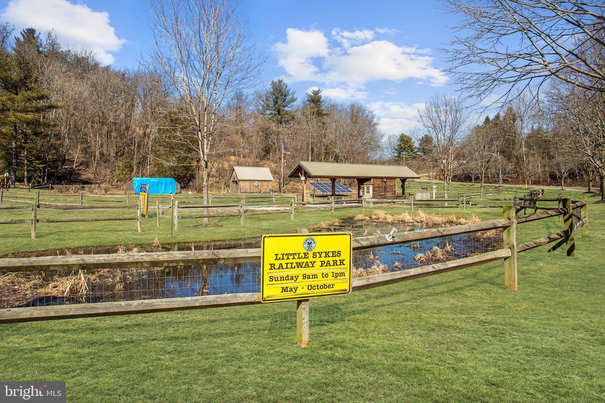 EVANS MEADOW - Residential