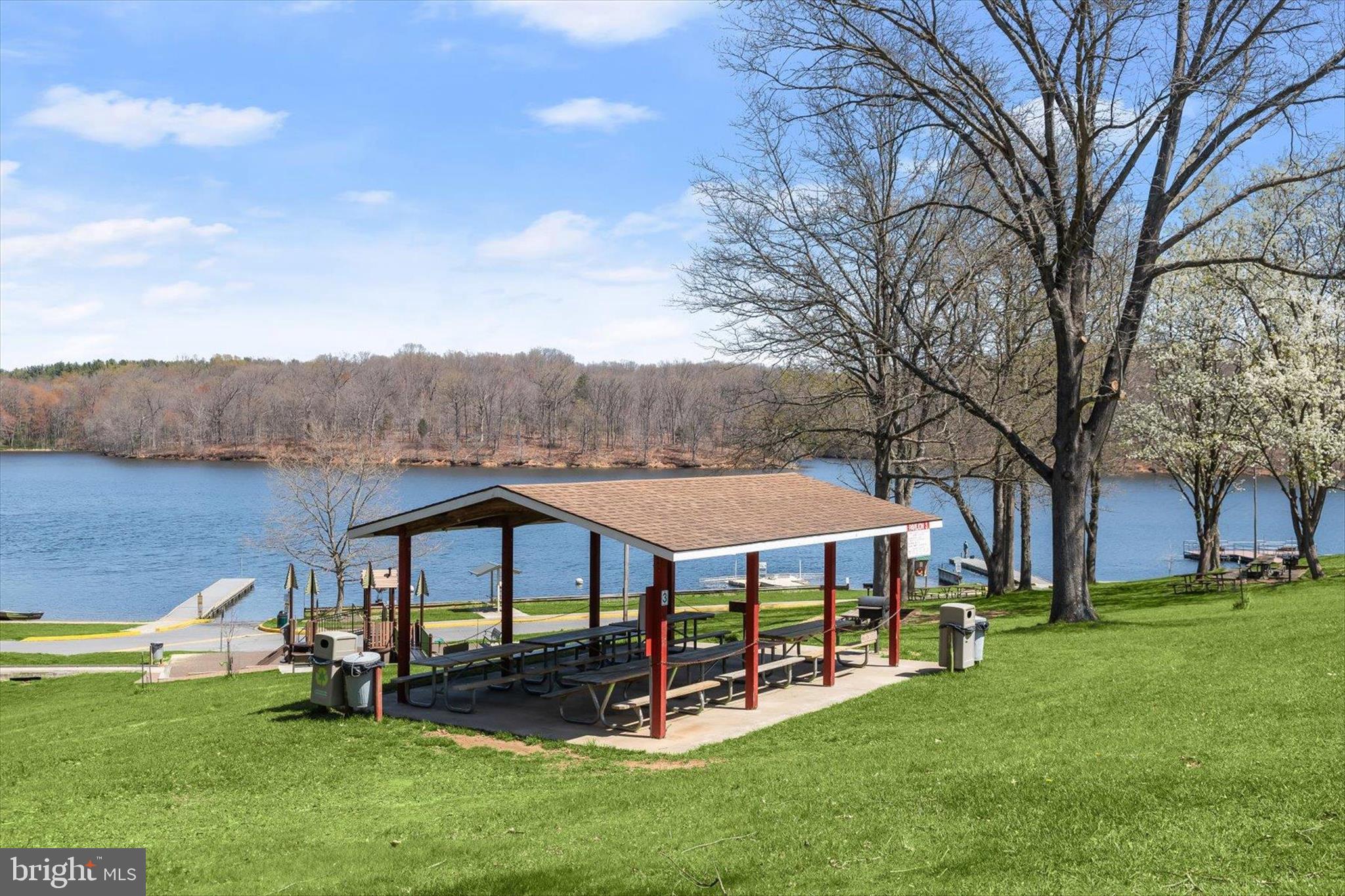 EVANS MEADOW - Residential