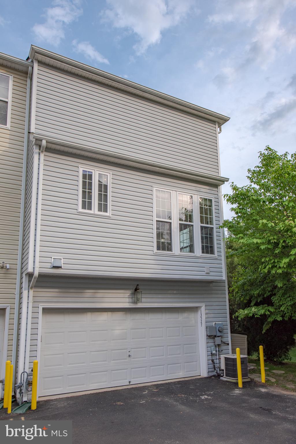 FAIRCREST - Residential