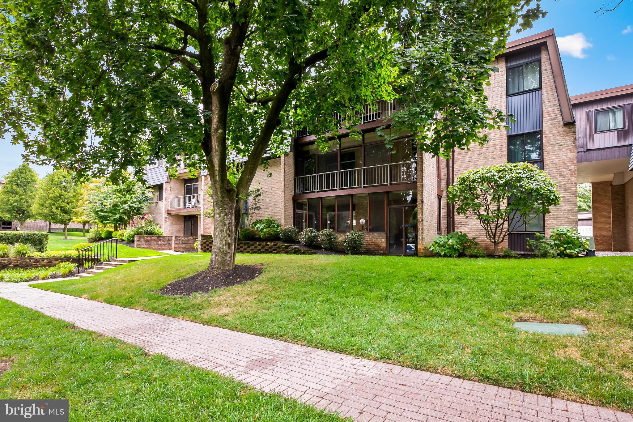 STEVENSON VILLAGE CONDO - Residential