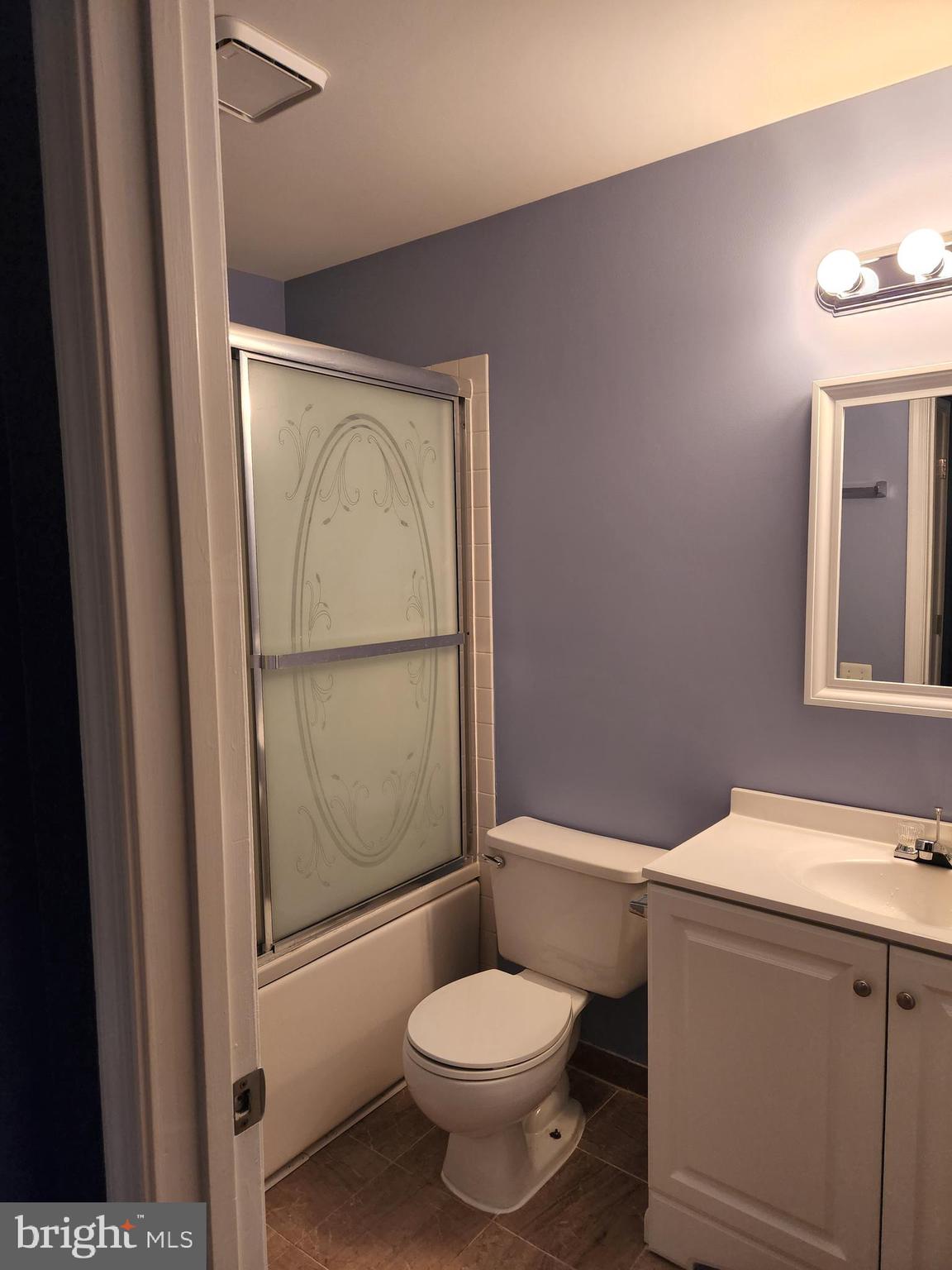 BULL RUN CONDO - Residential