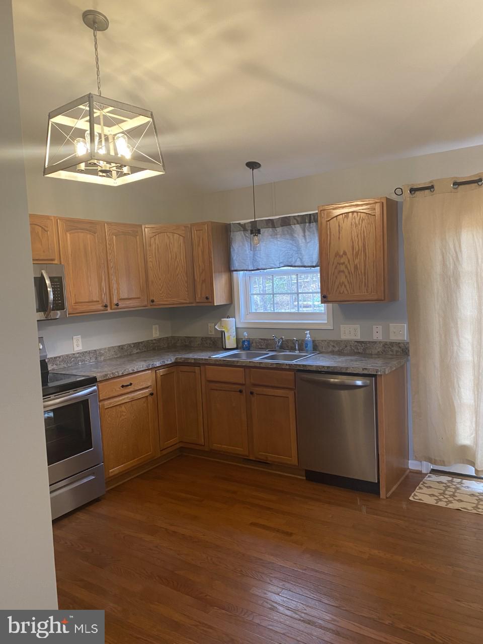 LAKE LAND OR - Residential