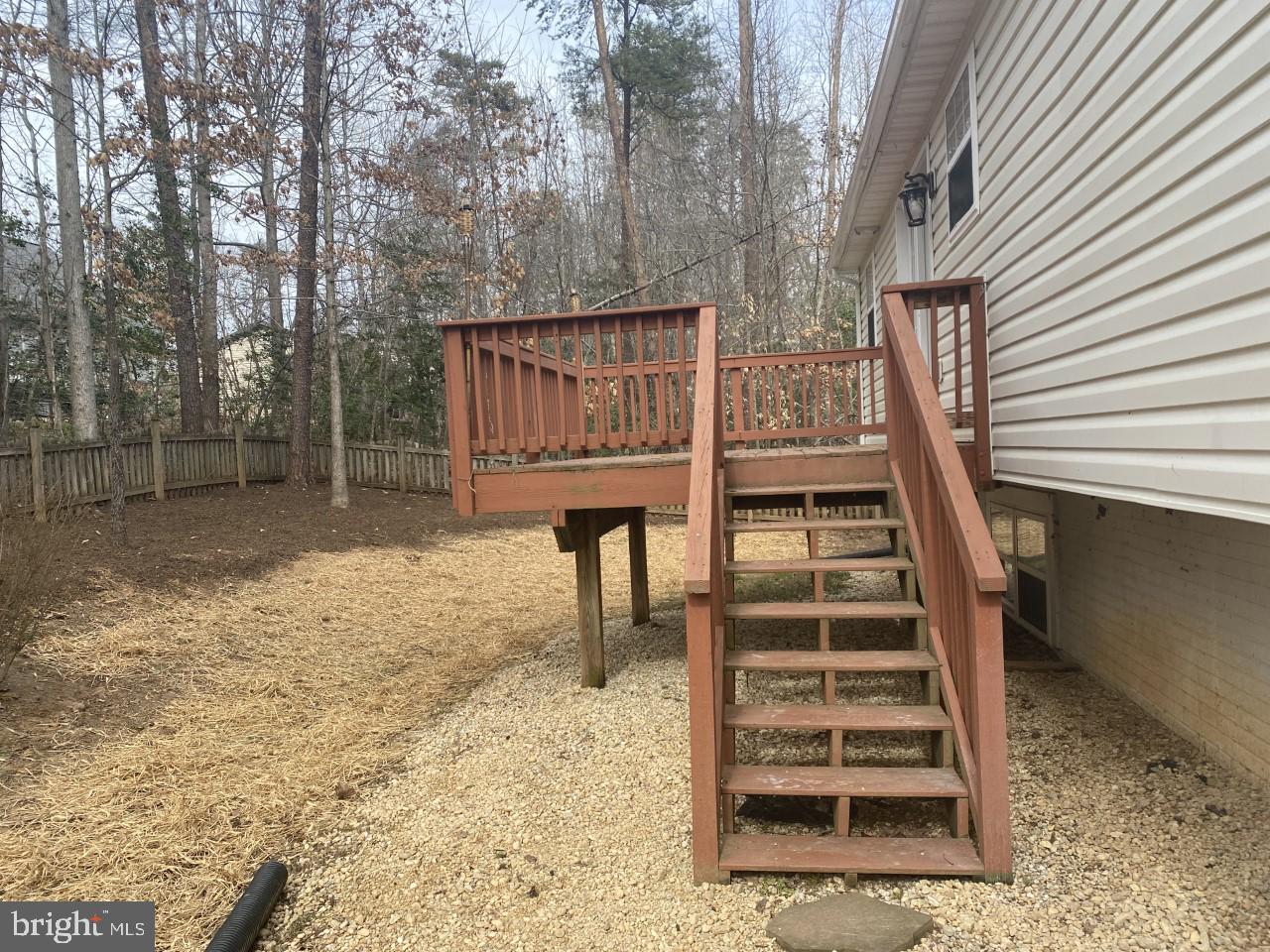 LAKE LAND OR - Residential