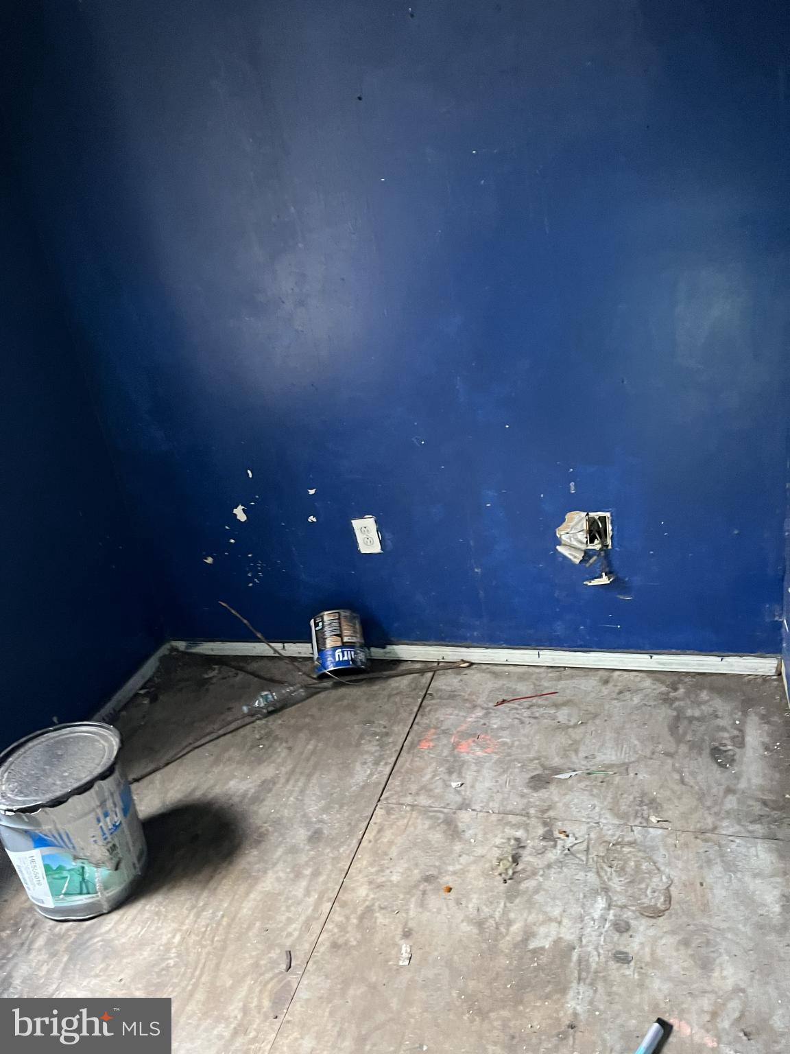 KENSINGTON - Residential