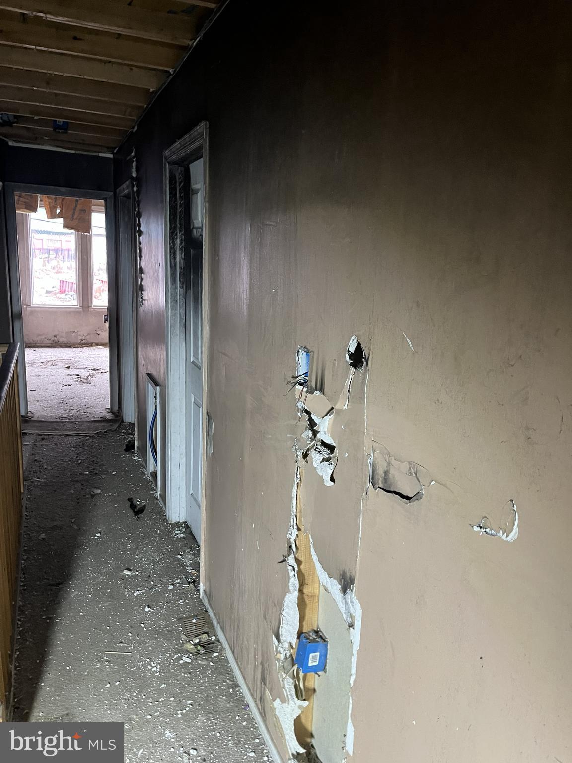 KENSINGTON - Residential