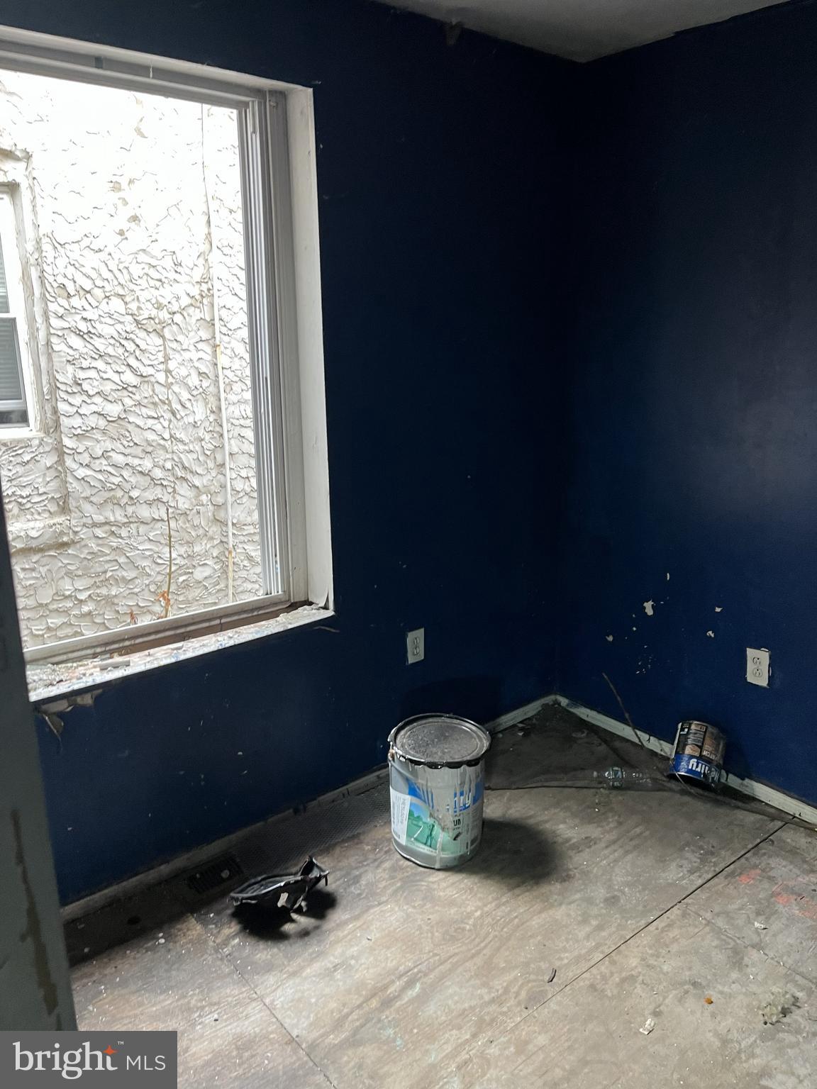 KENSINGTON - Residential