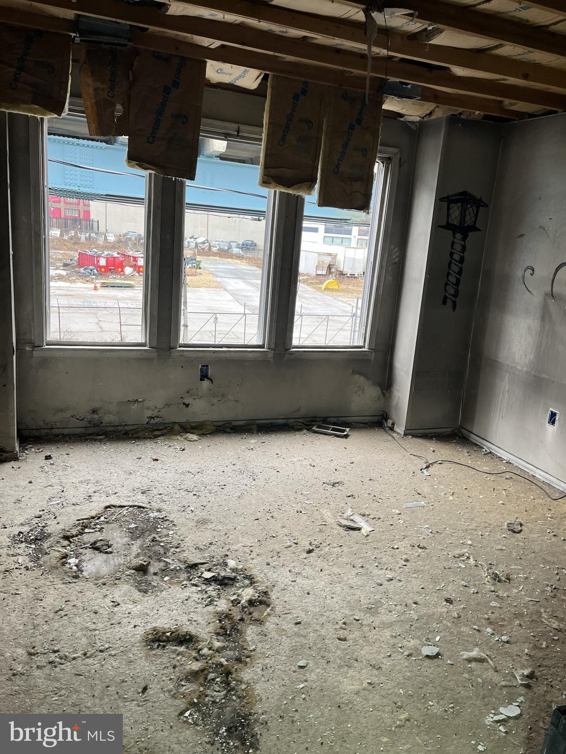 KENSINGTON - Residential