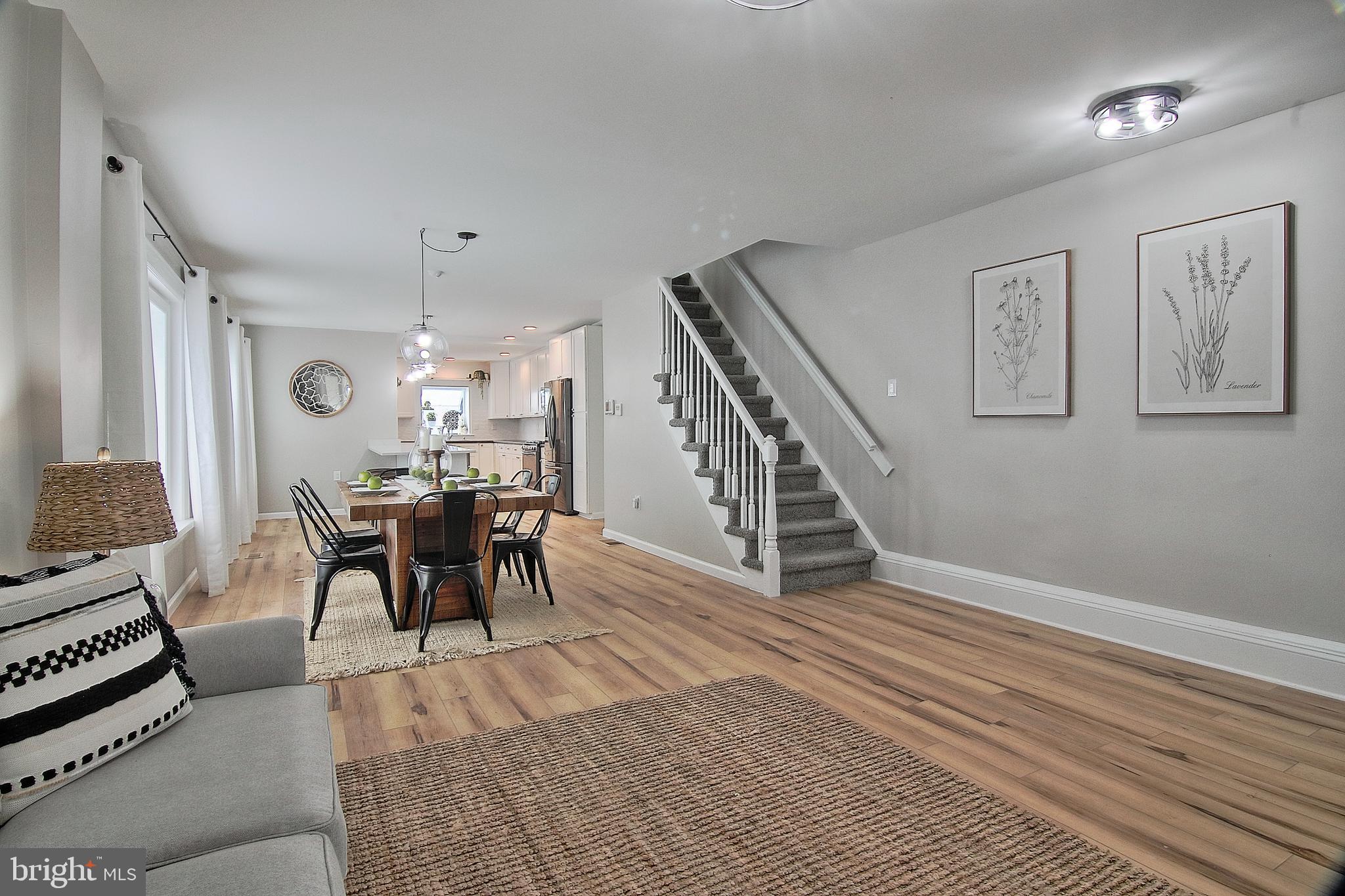 277 N PLEASANTVIEW ROAD