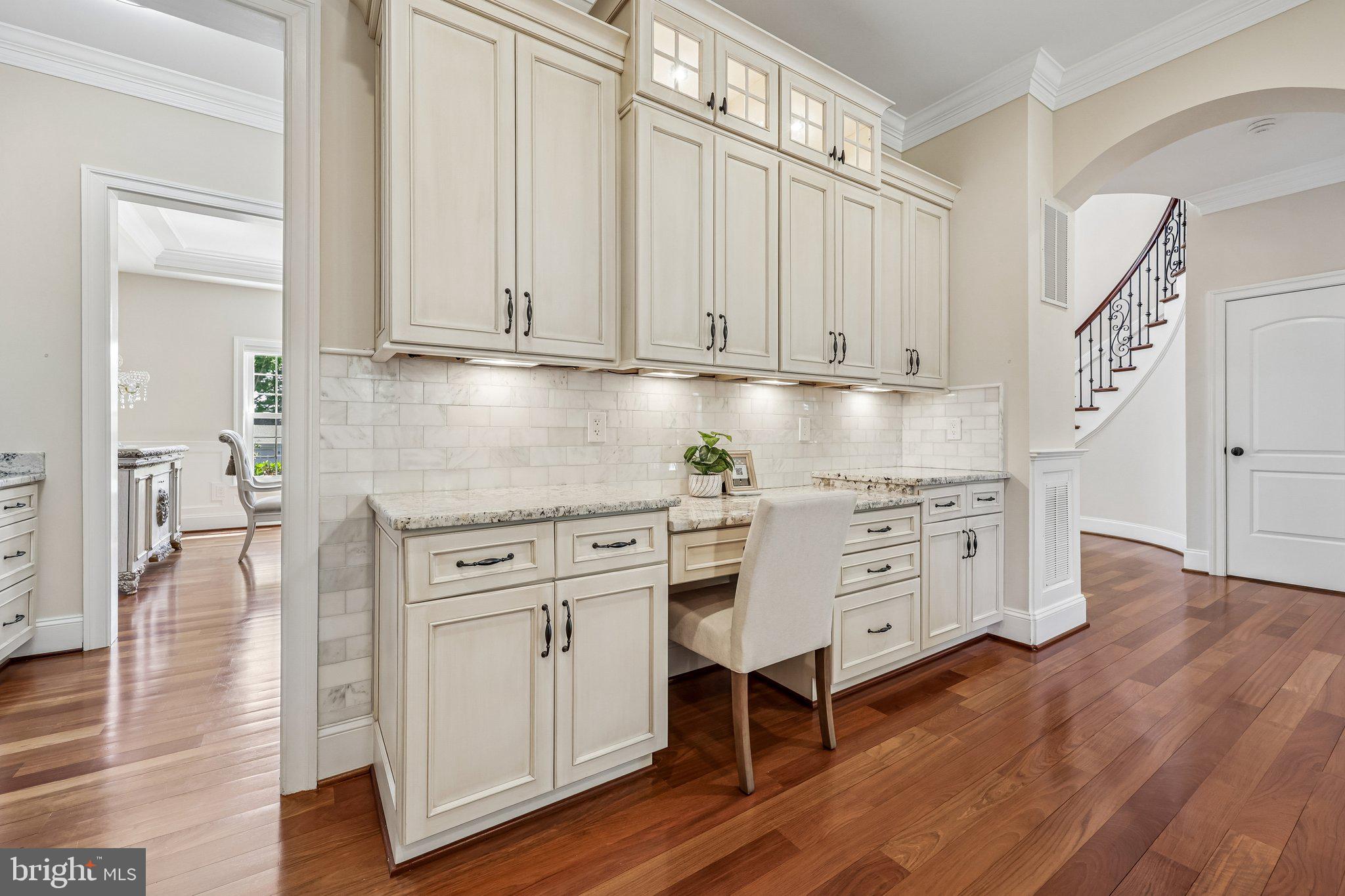 HAMEL HILL - Residential