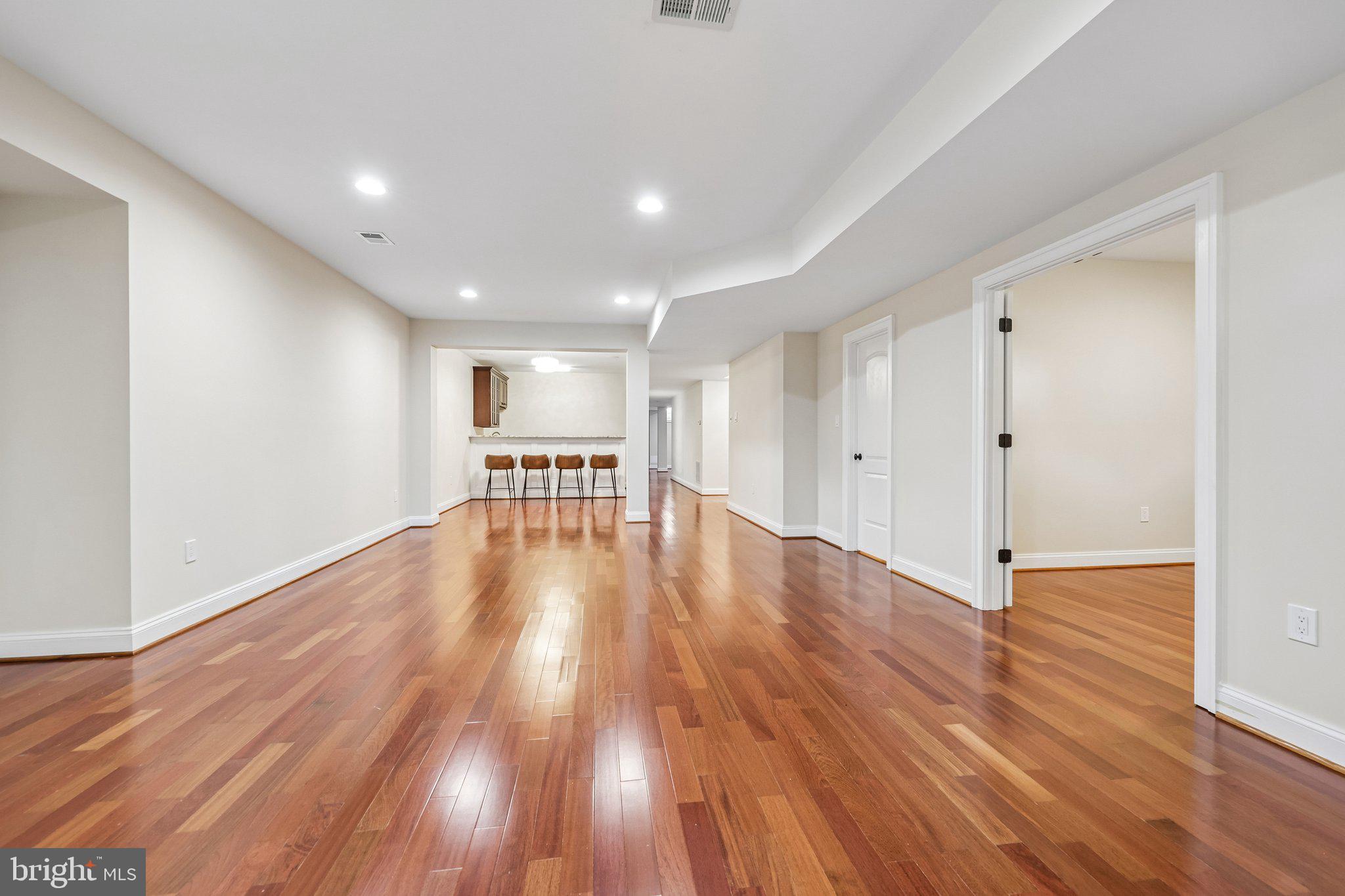 HAMEL HILL - Residential