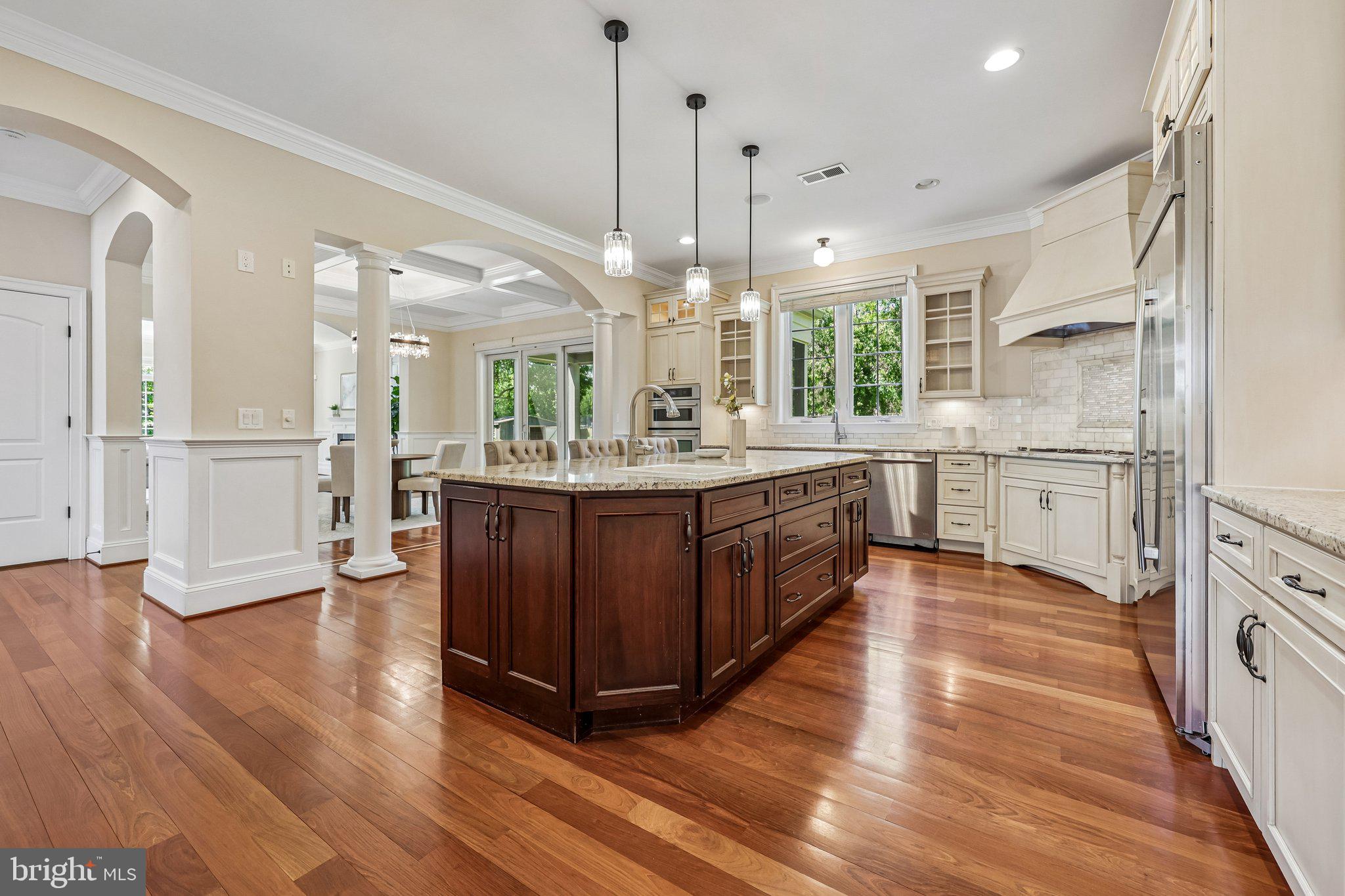 HAMEL HILL - Residential