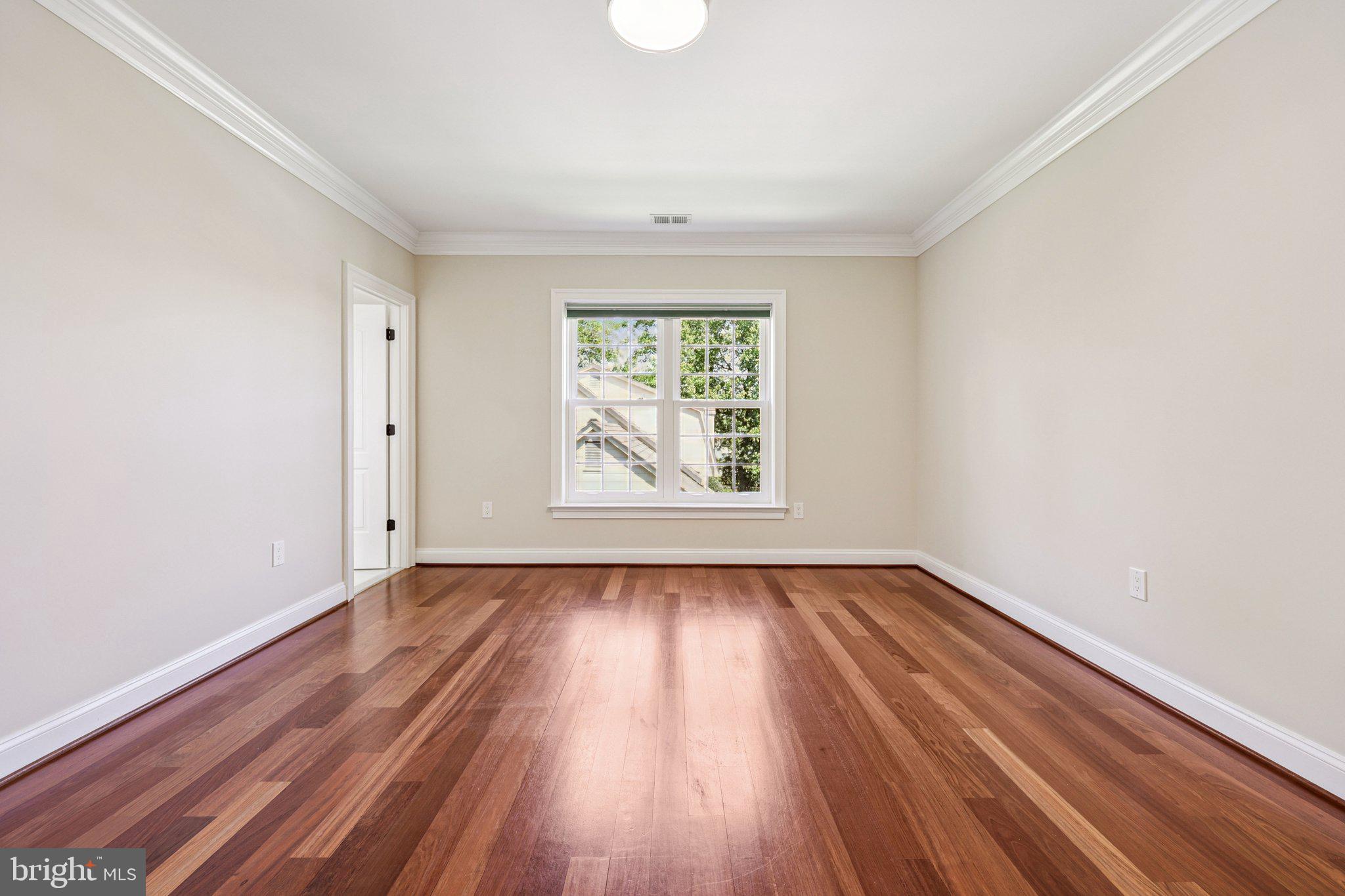HAMEL HILL - Residential