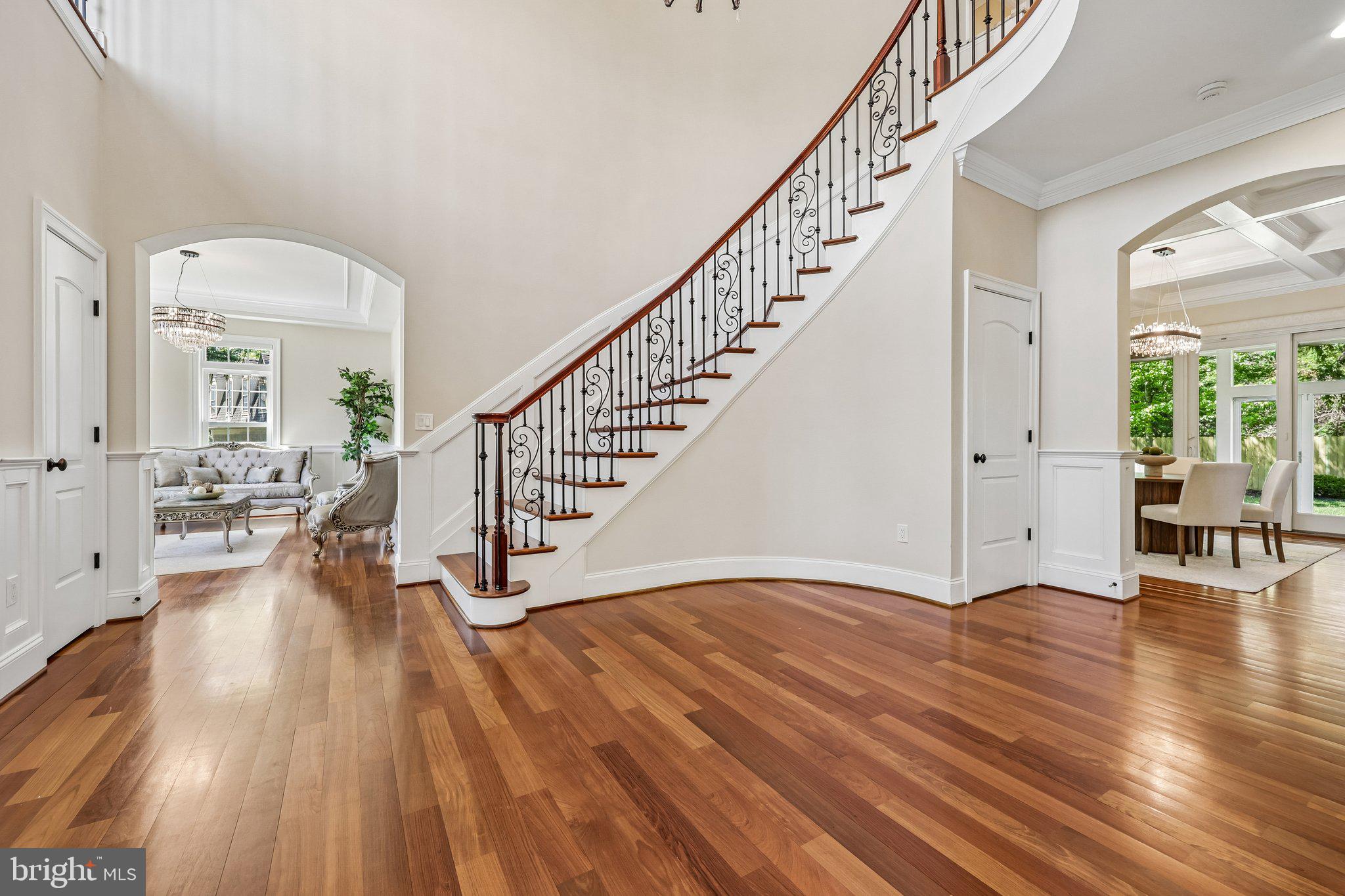 HAMEL HILL - Residential