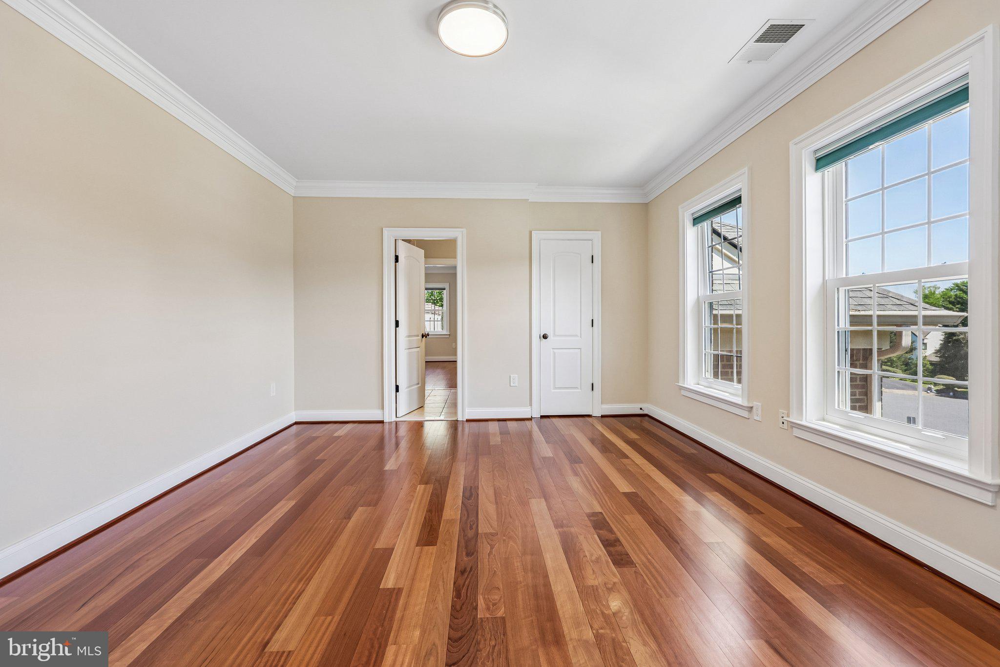 HAMEL HILL - Residential