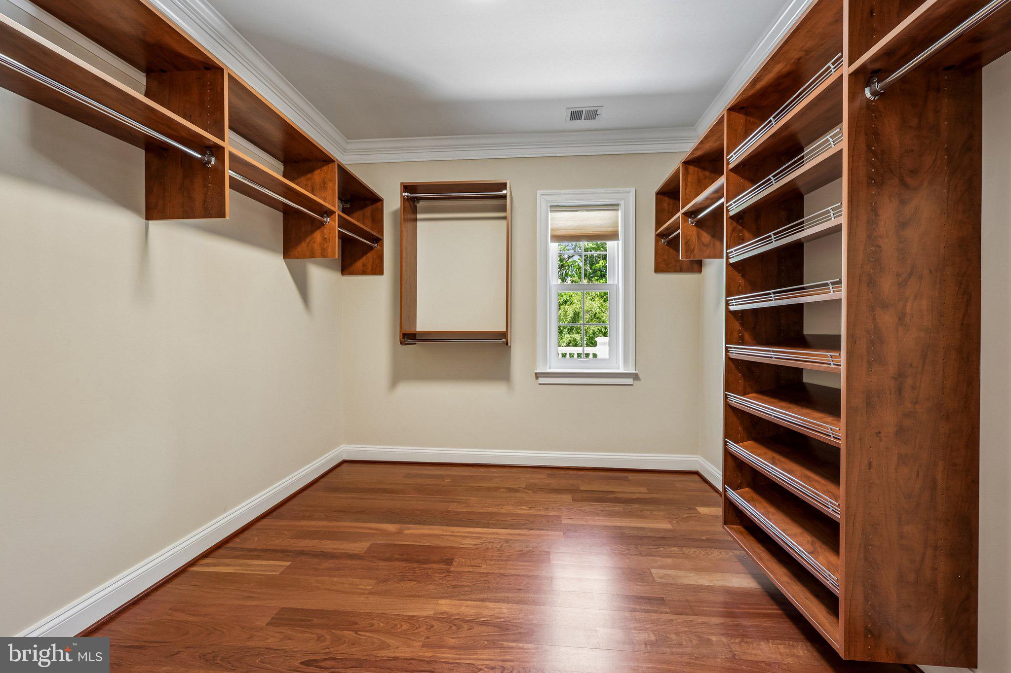 HAMEL HILL - Residential
