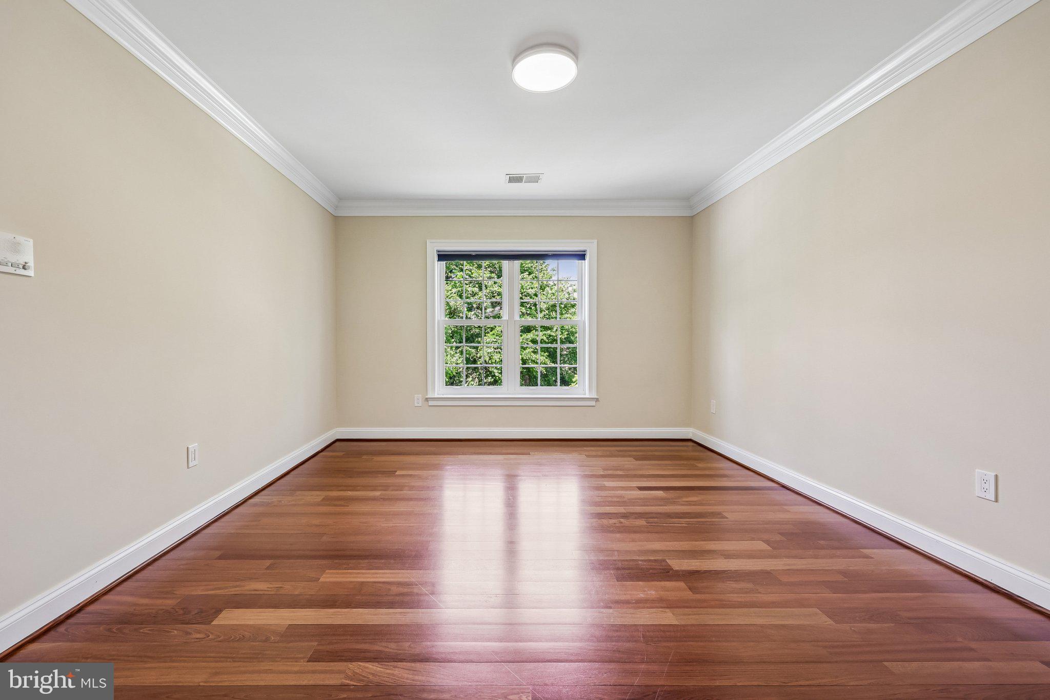 HAMEL HILL - Residential