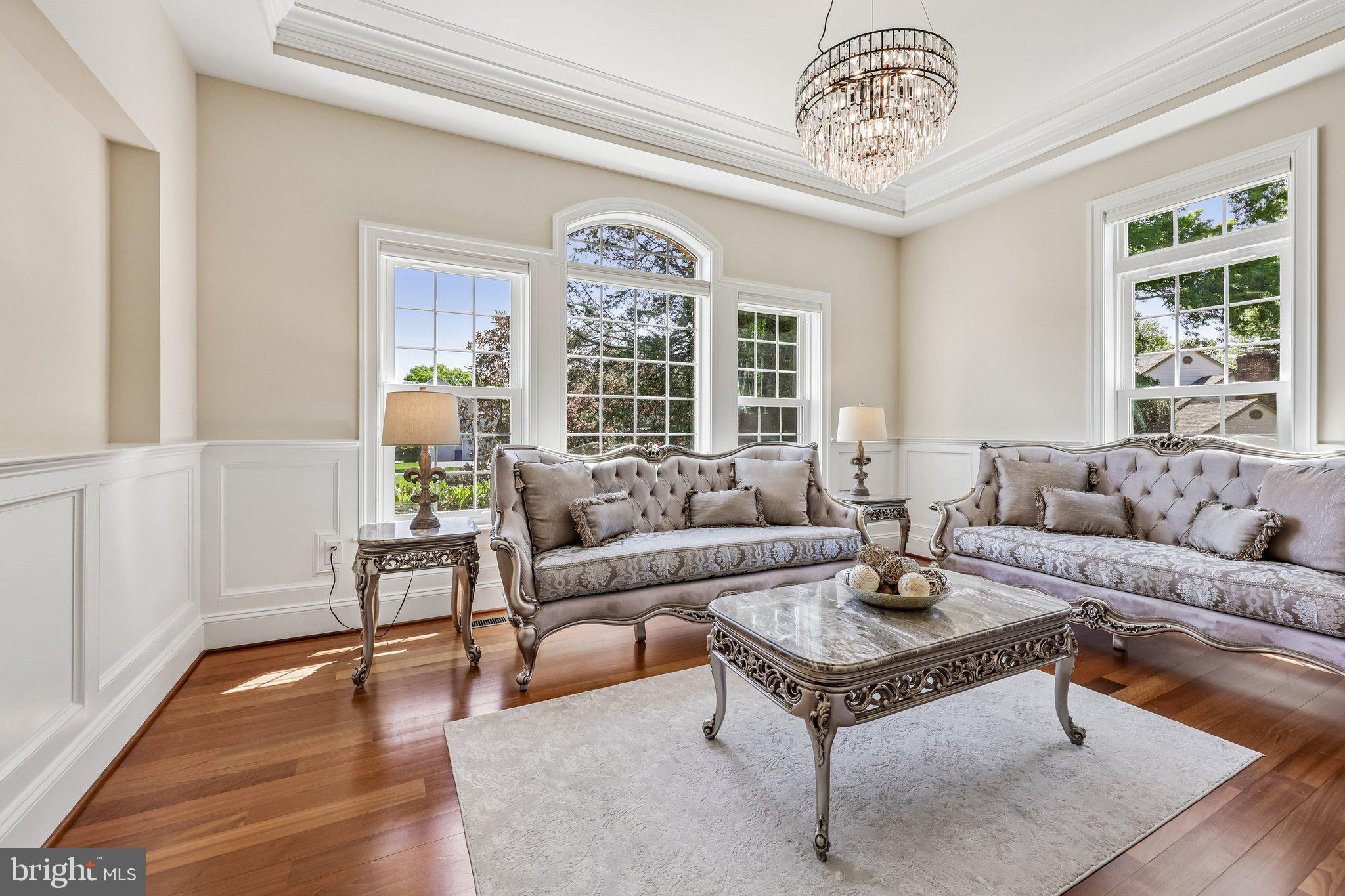 HAMEL HILL - Residential