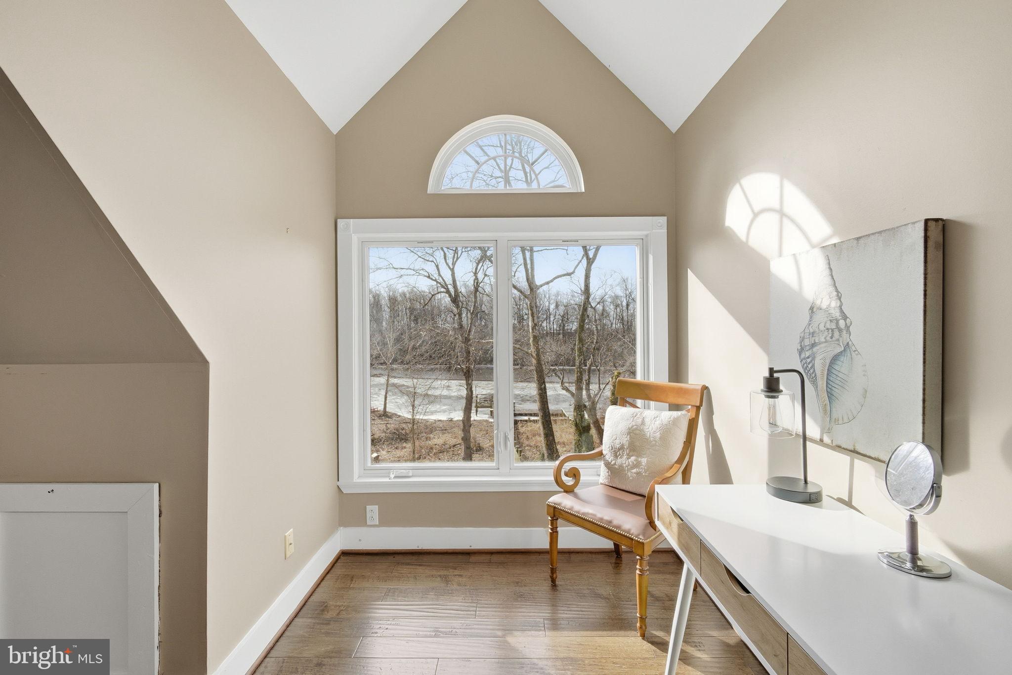 MILLINGTON - Residential