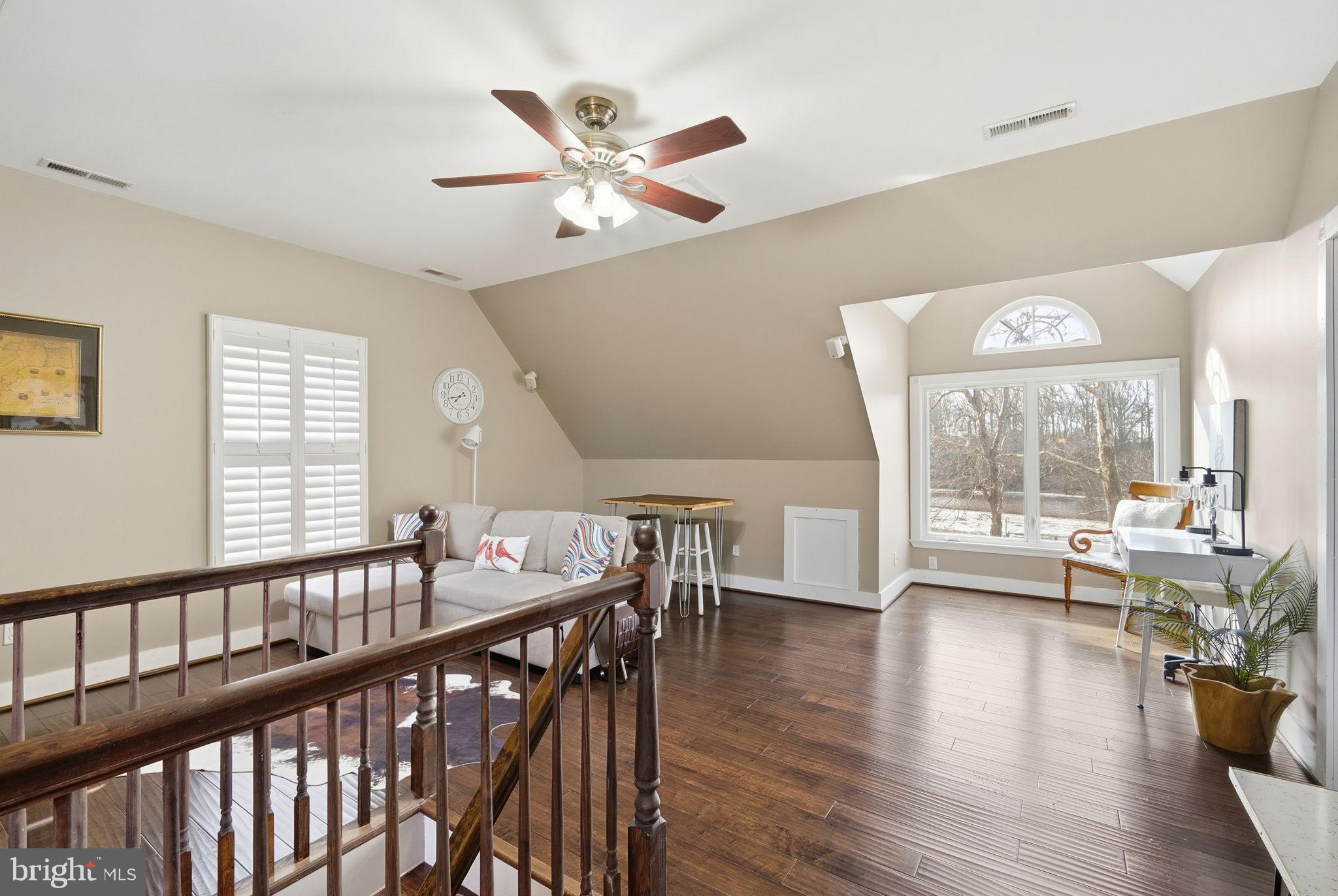 MILLINGTON - Residential